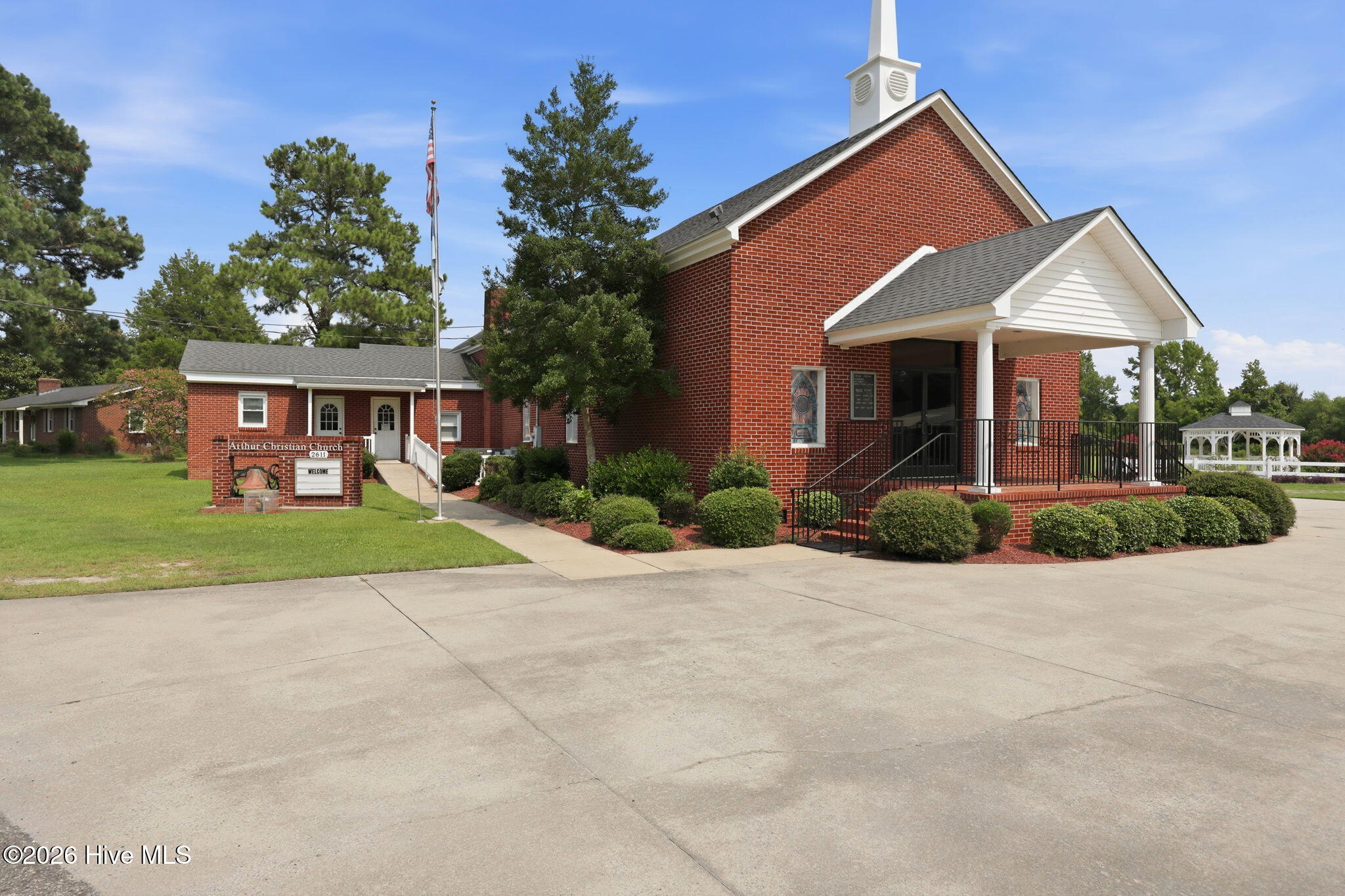 2611 Fire House Road — photo