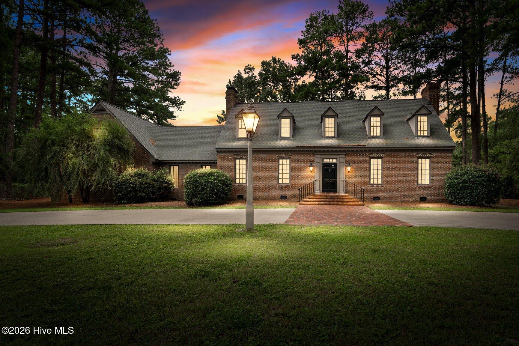 4001 Lochinvar Lane — photo