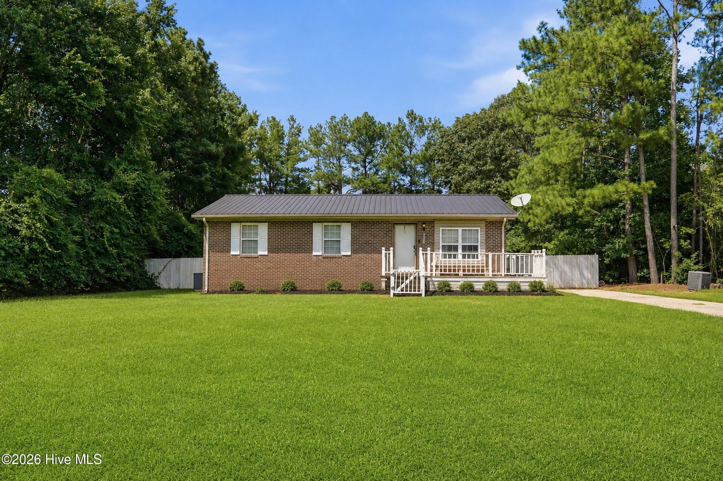 252 Vaughantown Road — photo