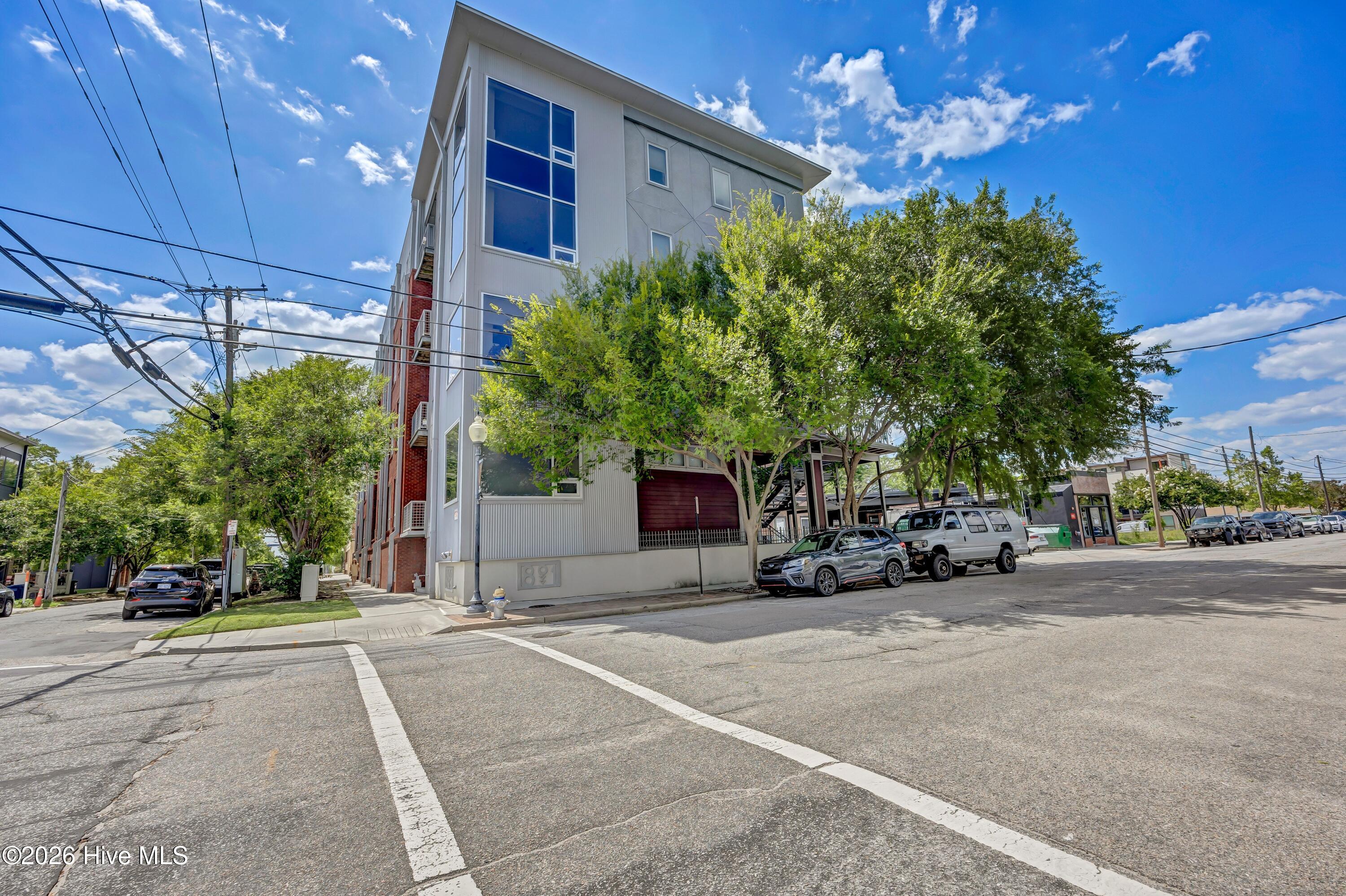801 N 4th Street Apt 206 — photo