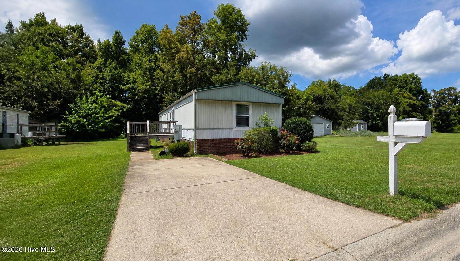 5930 Hibernia Drive — photo