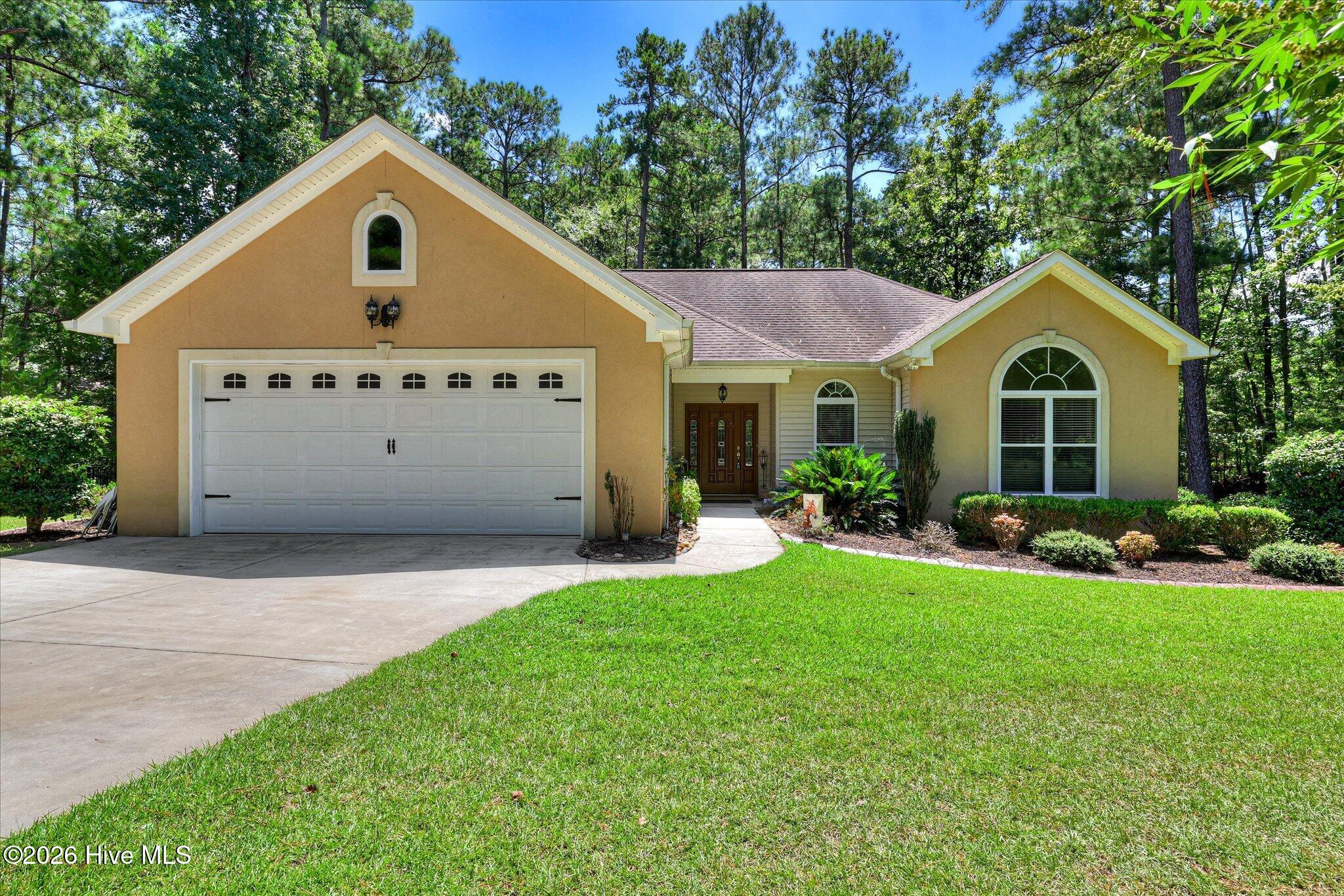 806 Sturbridge Drive — photo