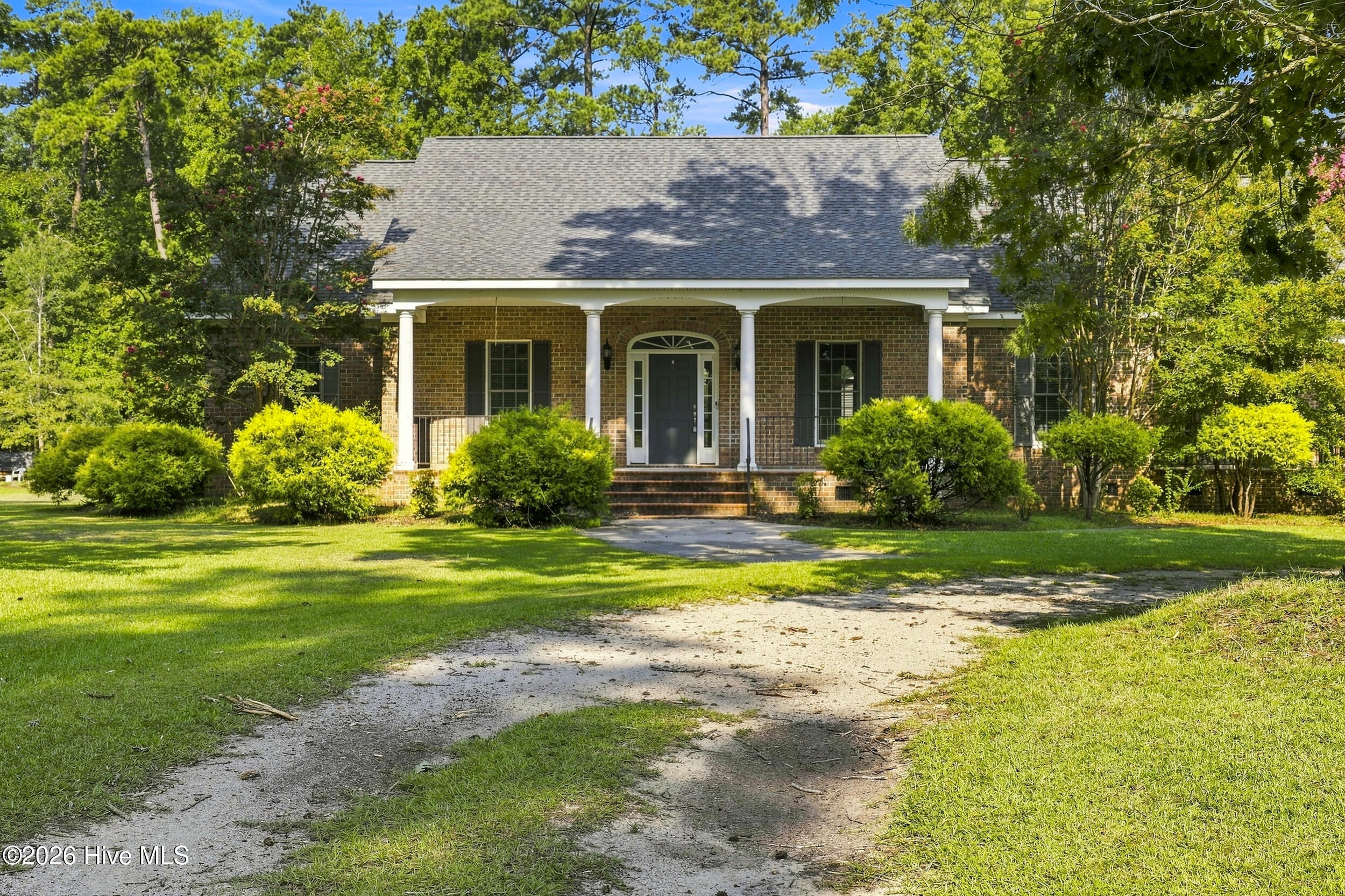 801 Sawmill Landing Road — photo