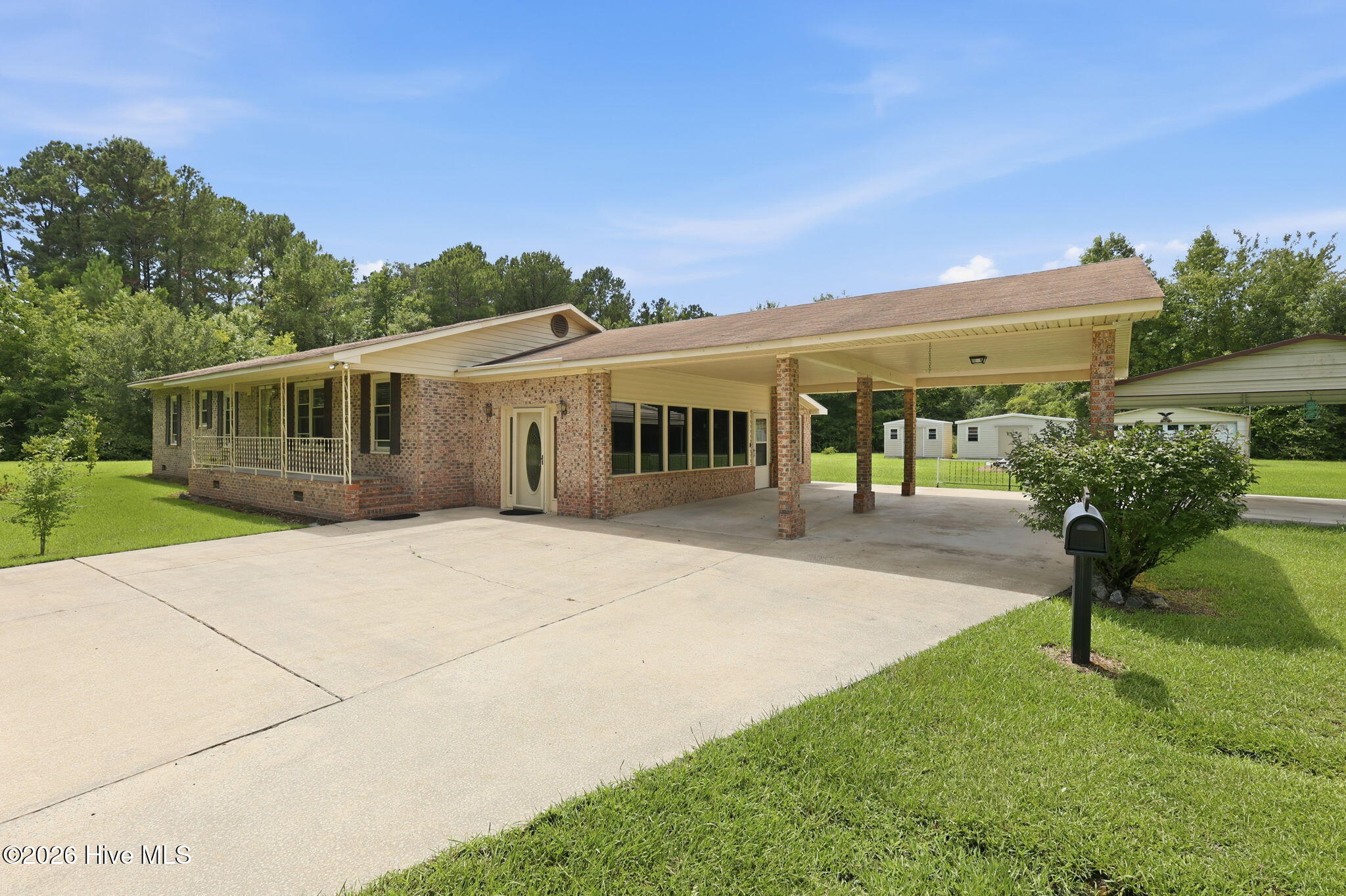 4045 Carver Moore Road — photo