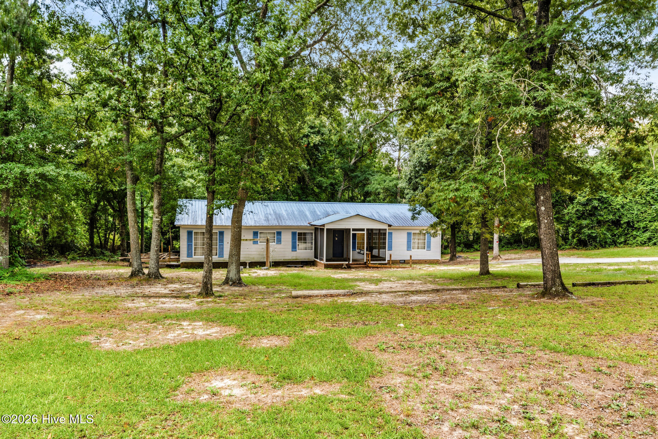 352 Northside Drive — photo