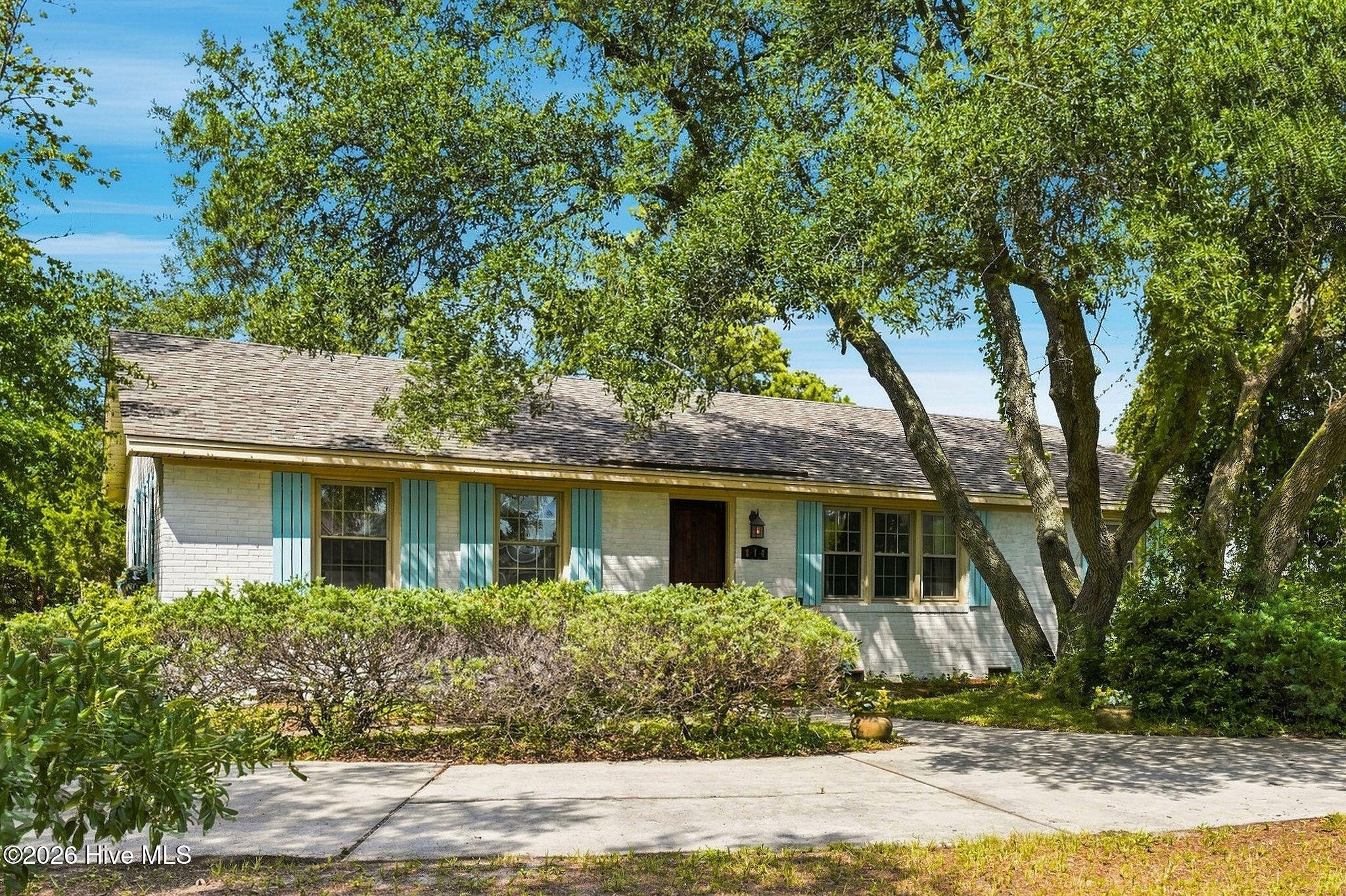 814 Cape Fear Boulevard — photo