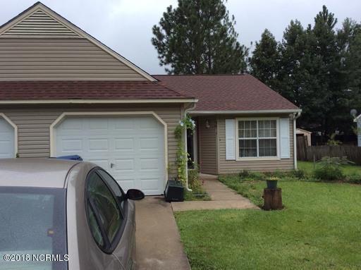 118 Village Court — photo