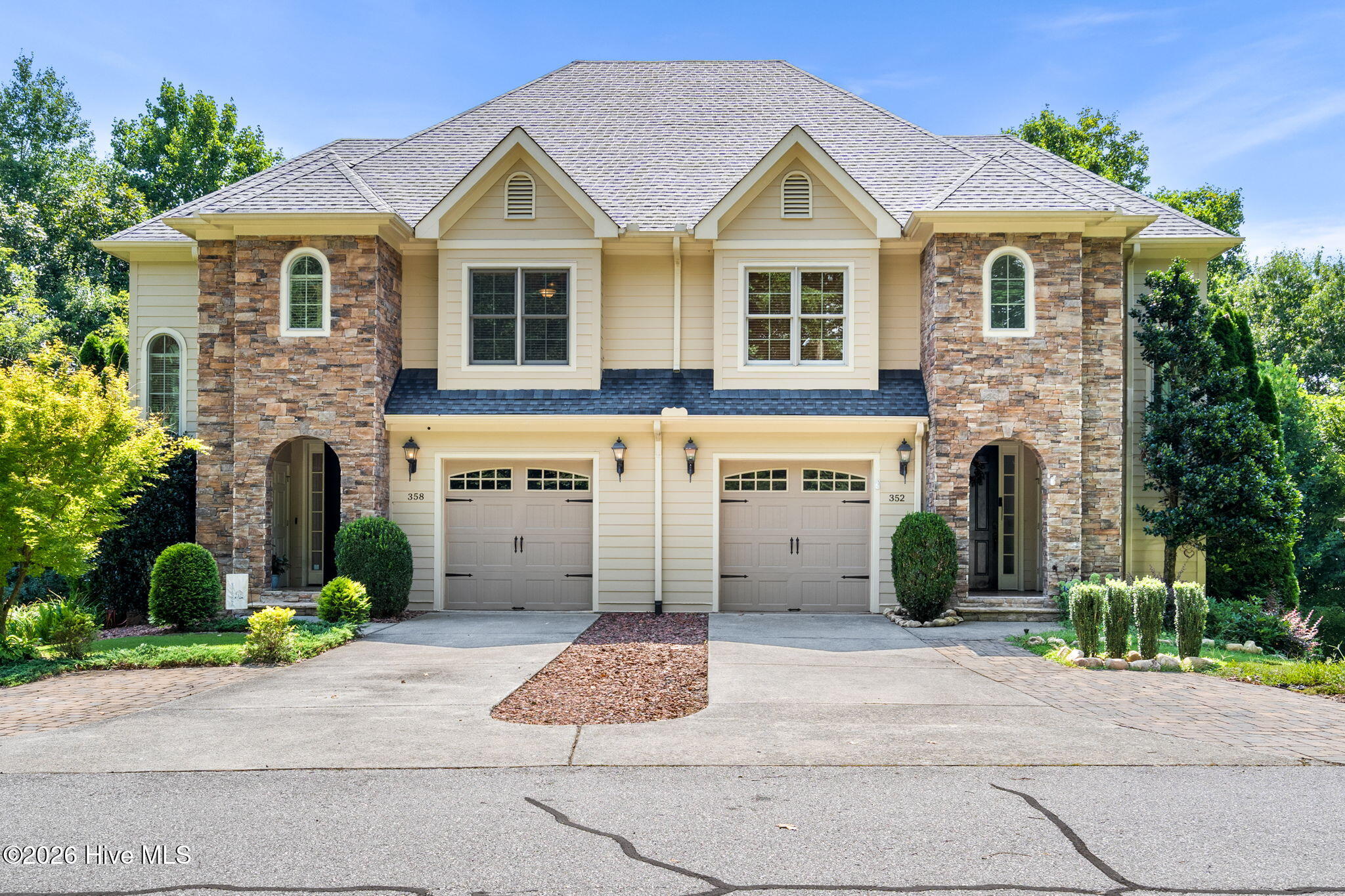 358 Licklog Ridge — photo