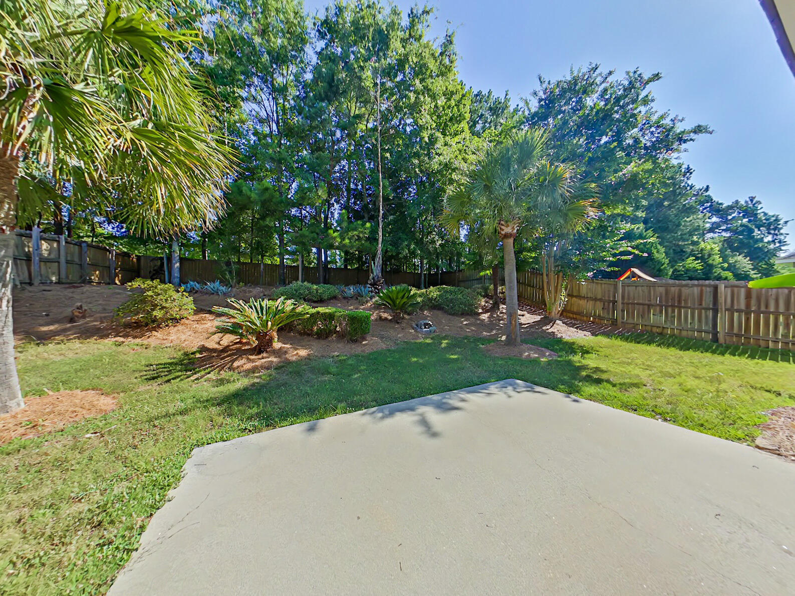 615 Ventana Drive — photo