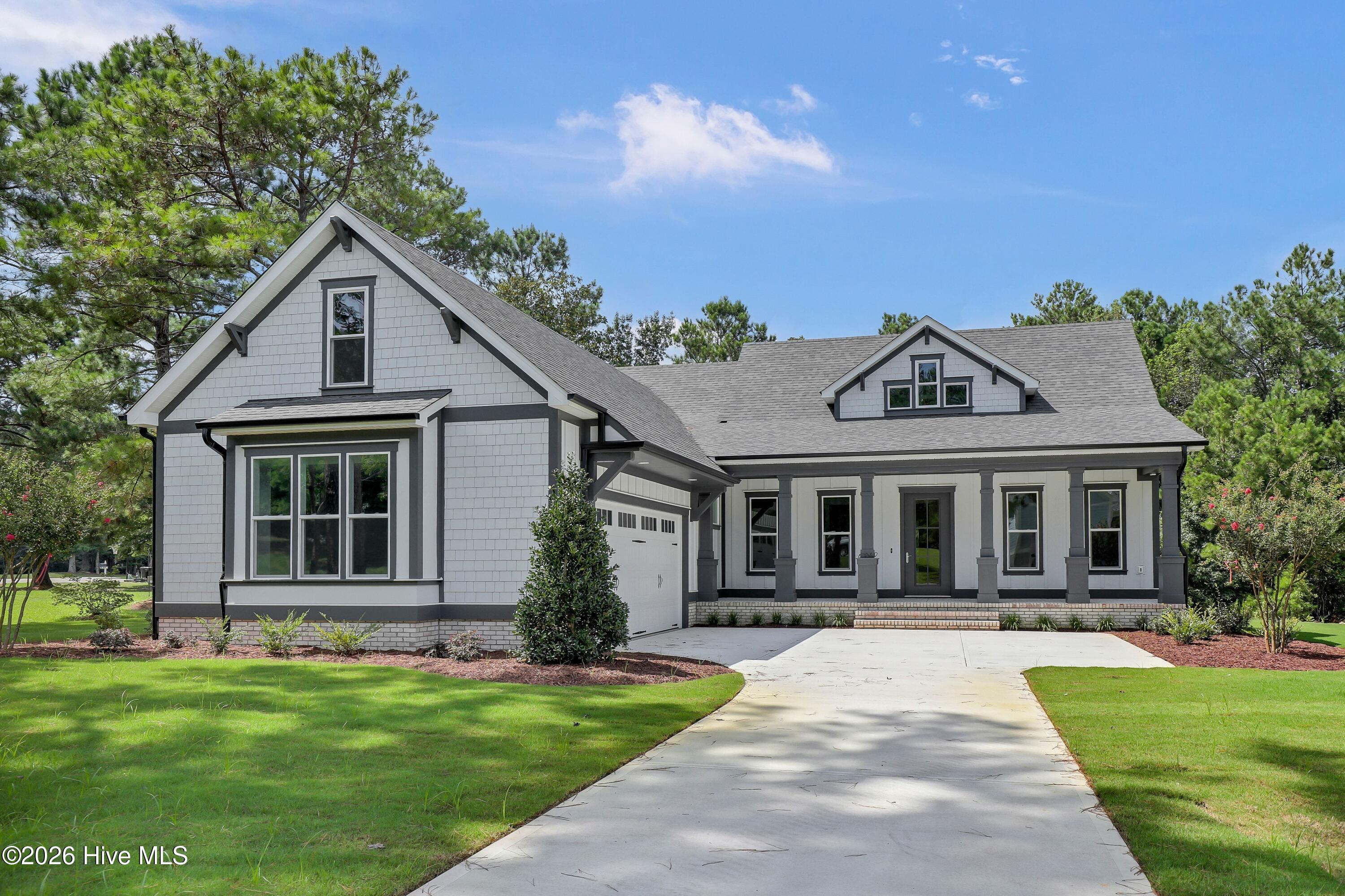 105 Tradewinds Drive — photo