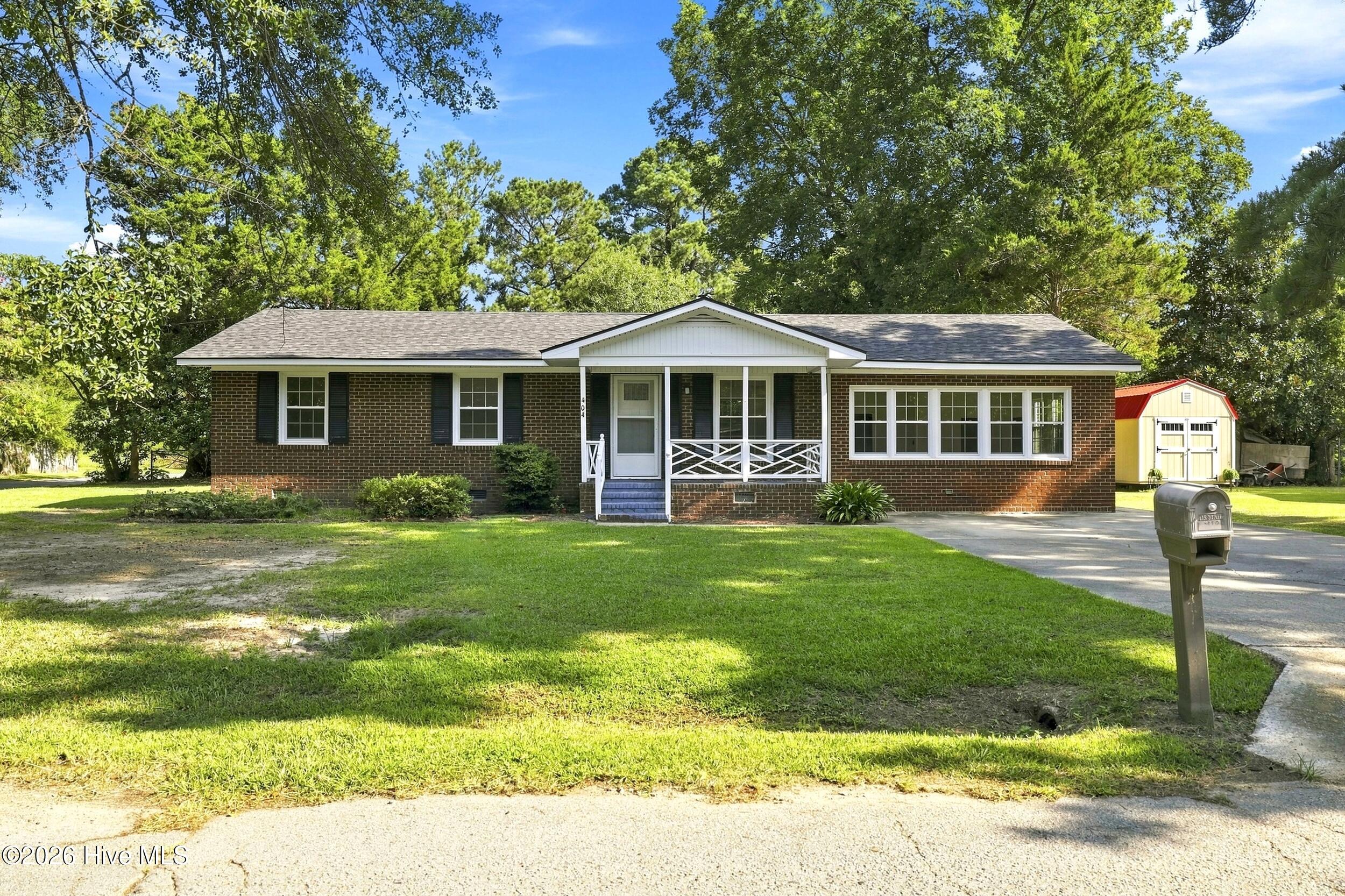 404 W Green Street — photo