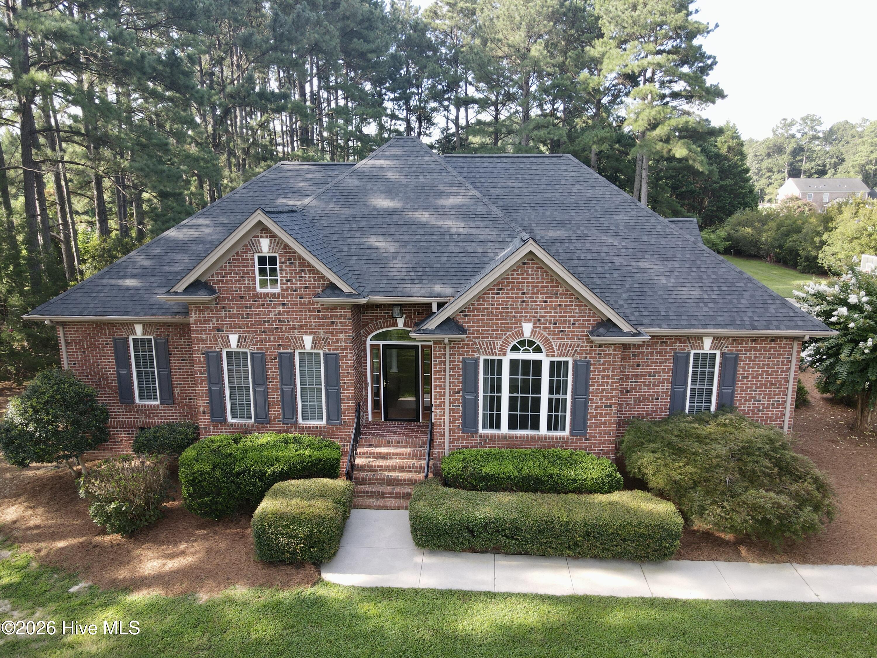 104 Arrowhead Court — photo