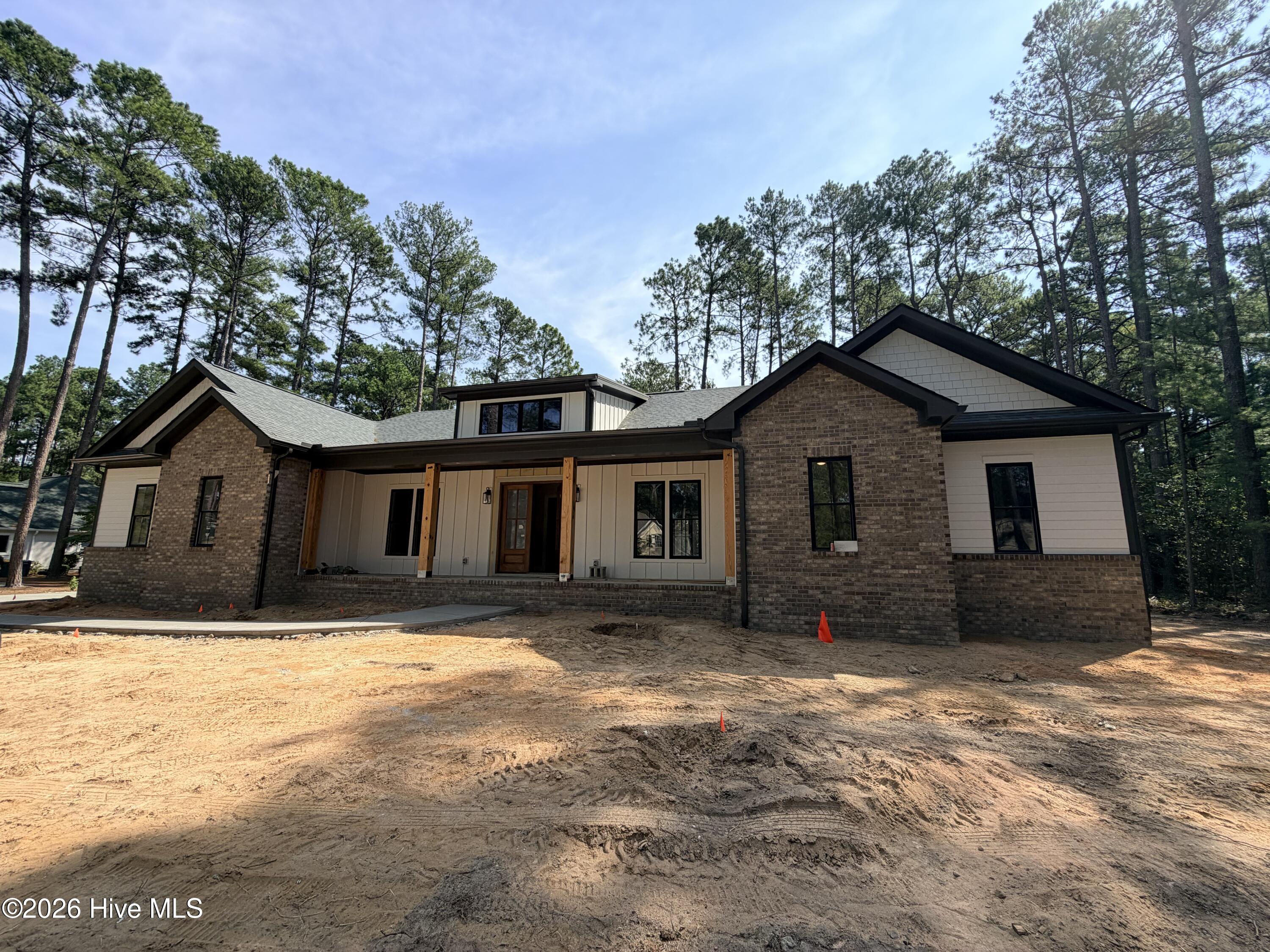 60 Devon Drive — photo