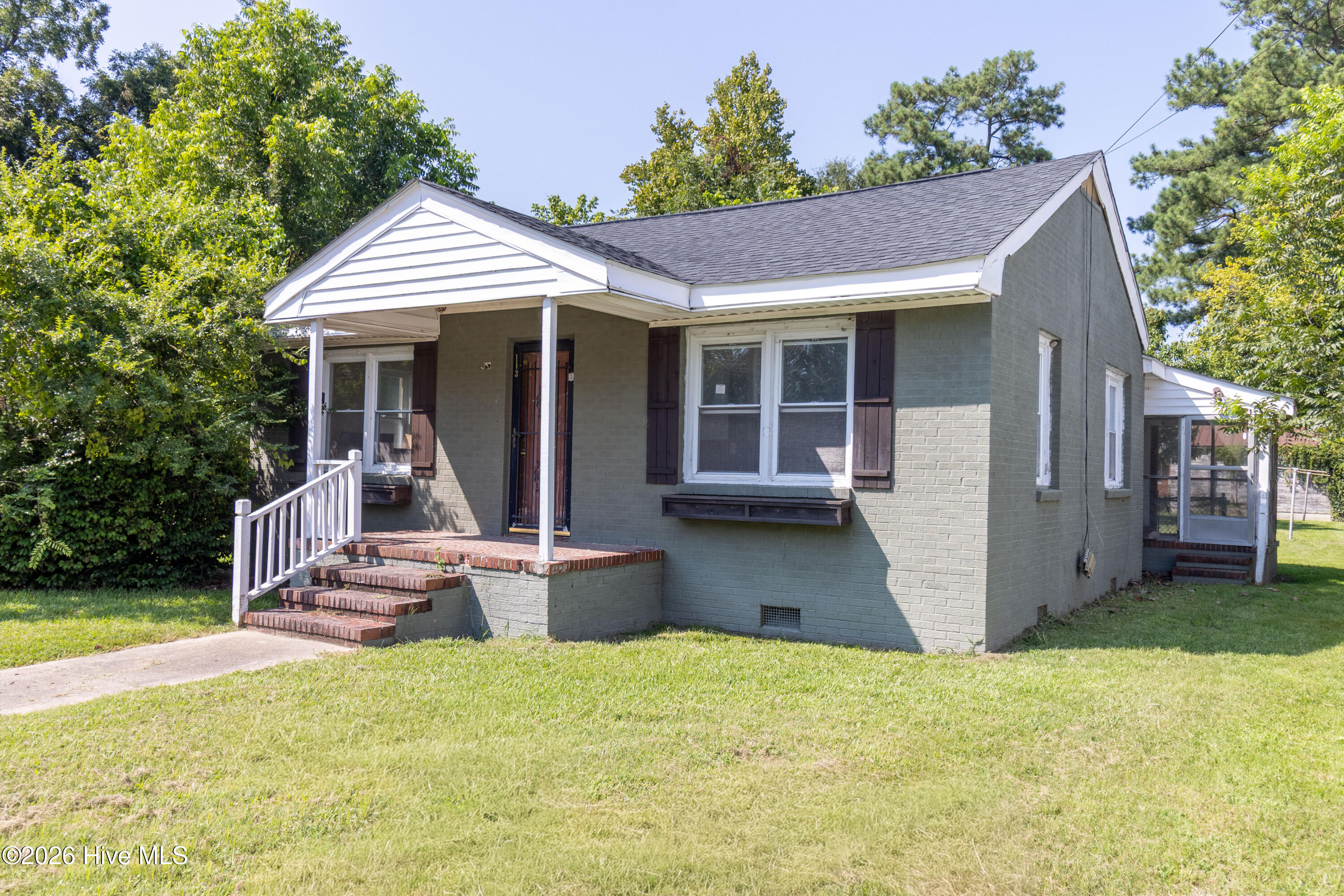 113 E Carteret Street — photo