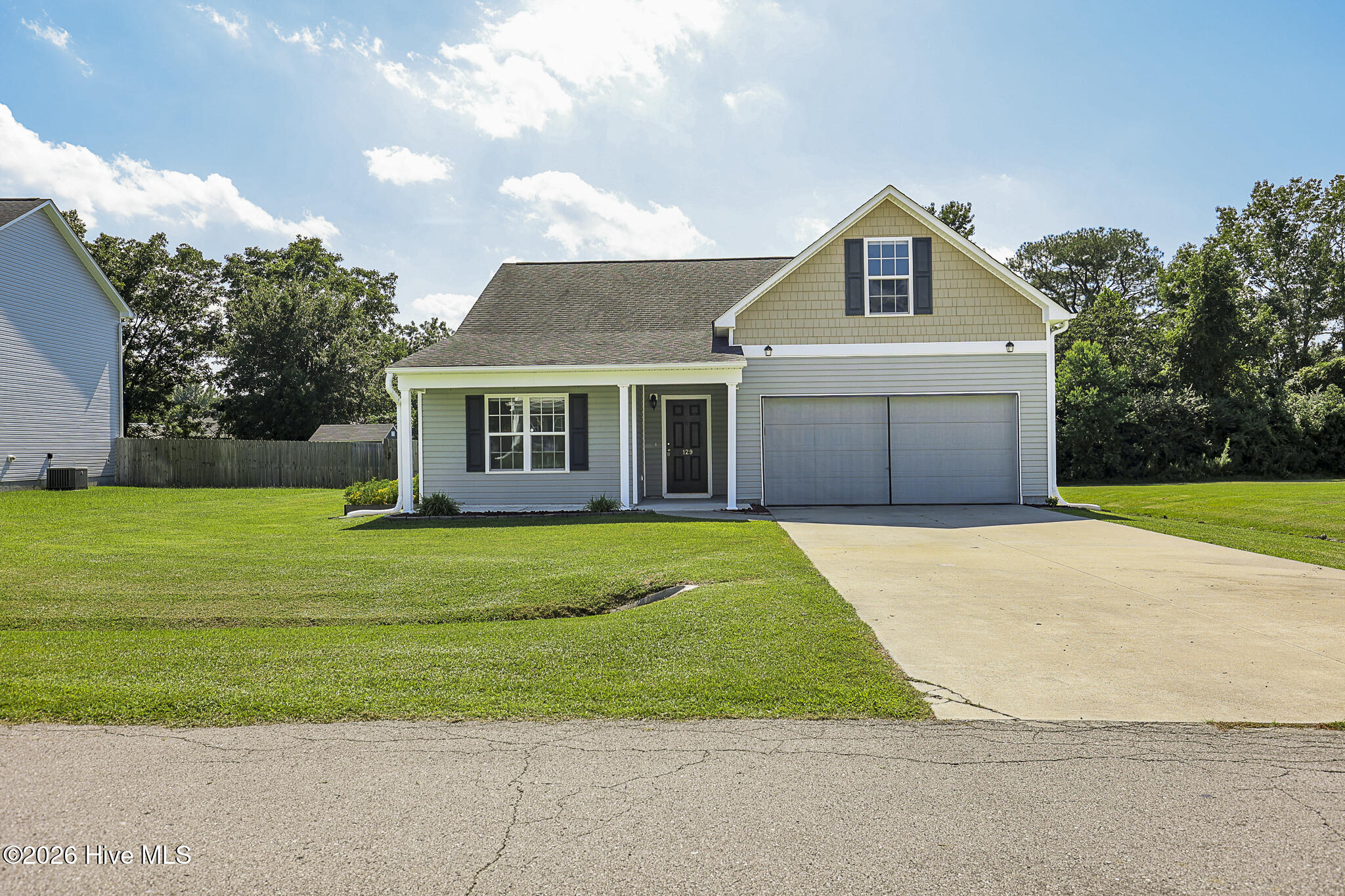 129 Backfield Place — photo