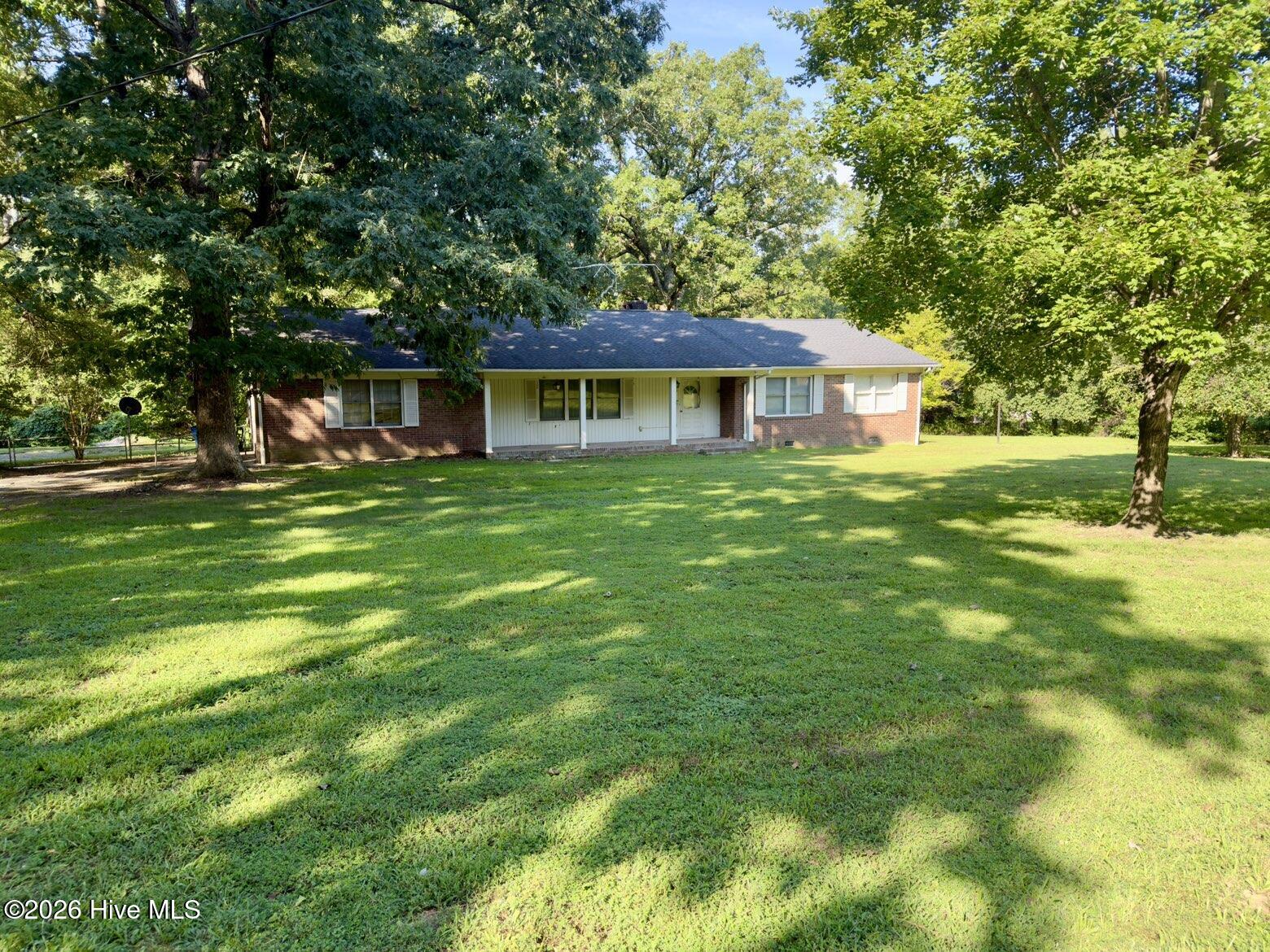 231 Lambert Road — photo