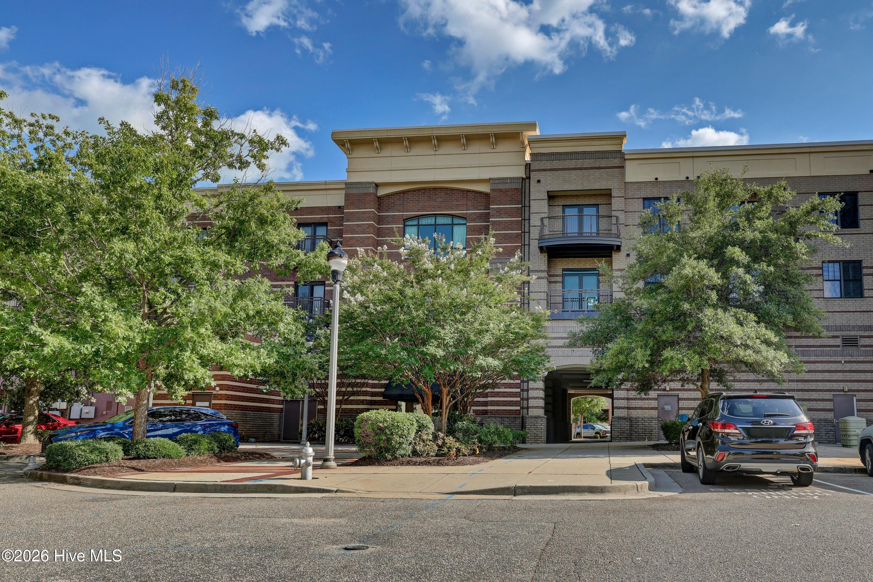 6831 Main Street Unit 314 — photo