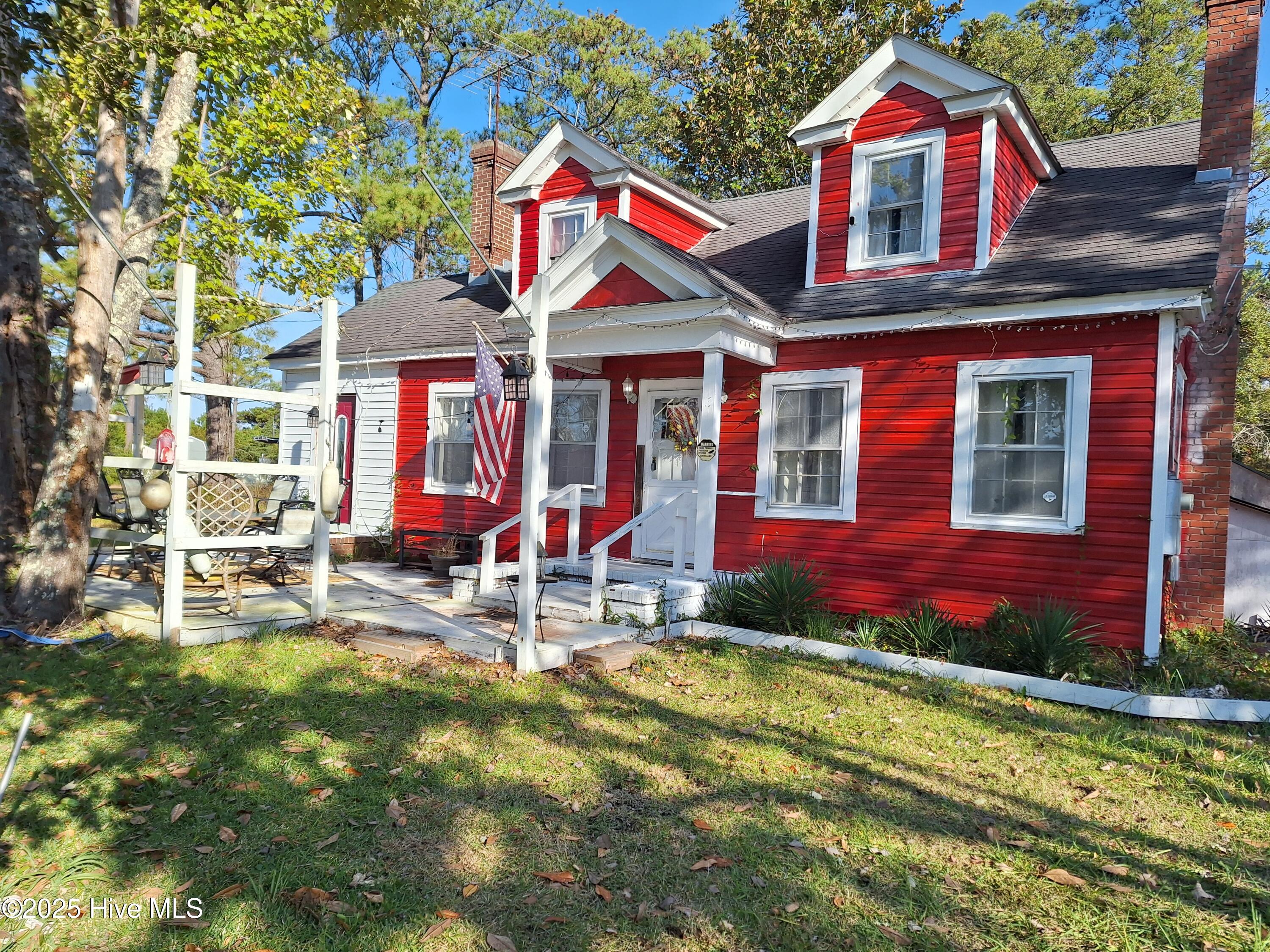 383 Highway 70 Otway — photo