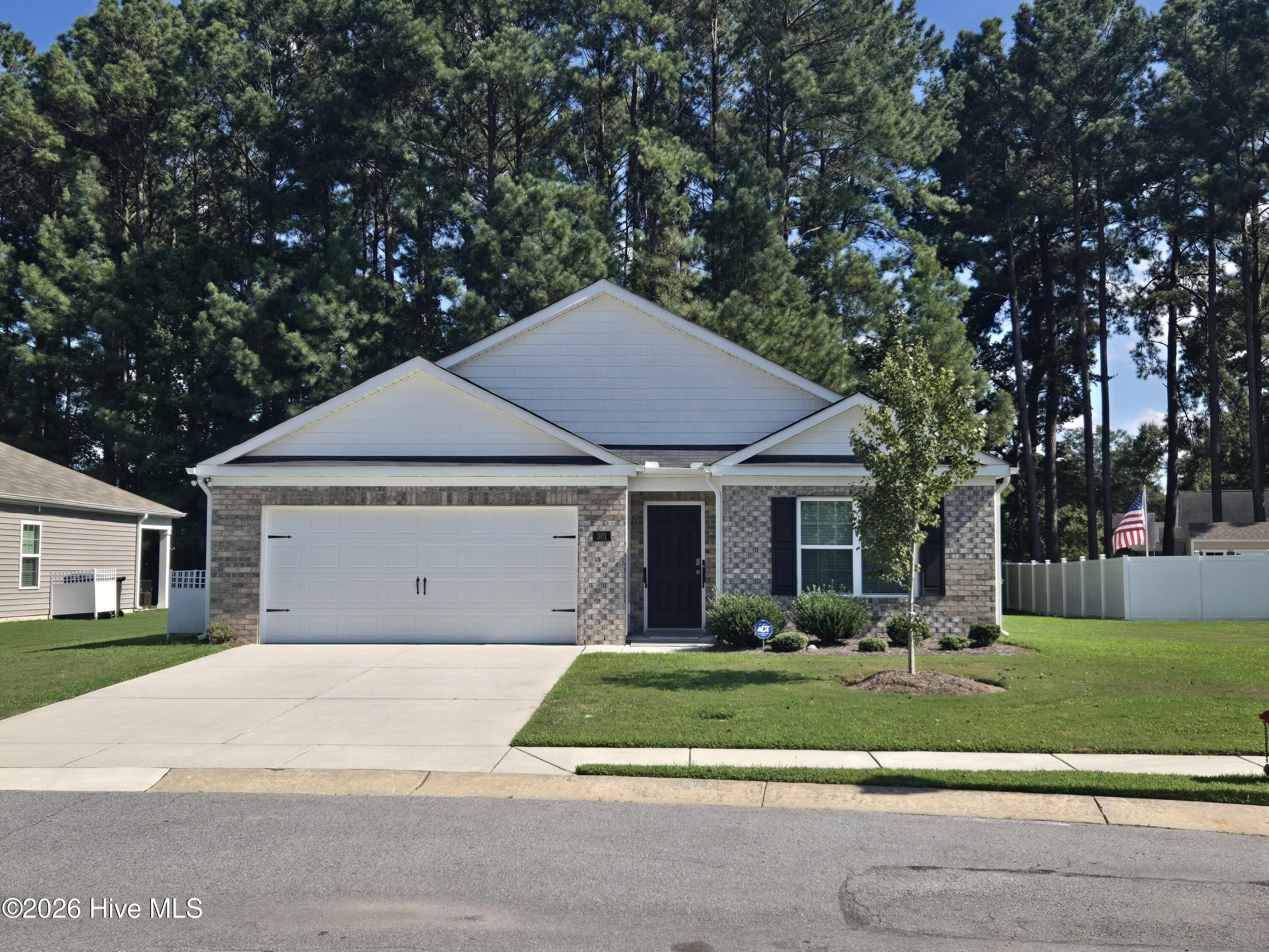 301 Stratton Place — photo