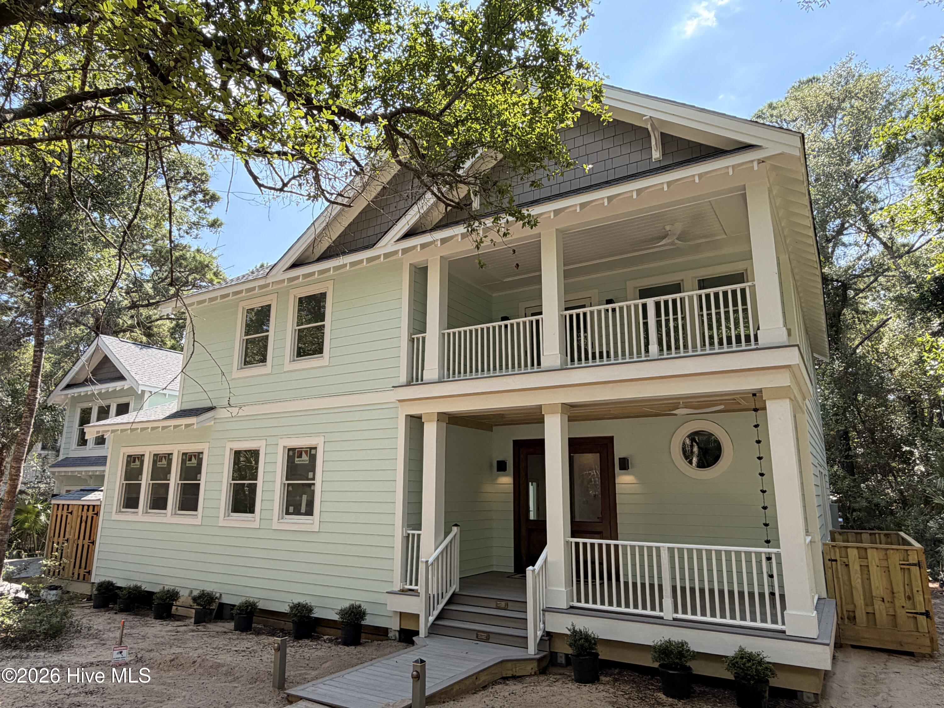1 Red Bay Court — photo