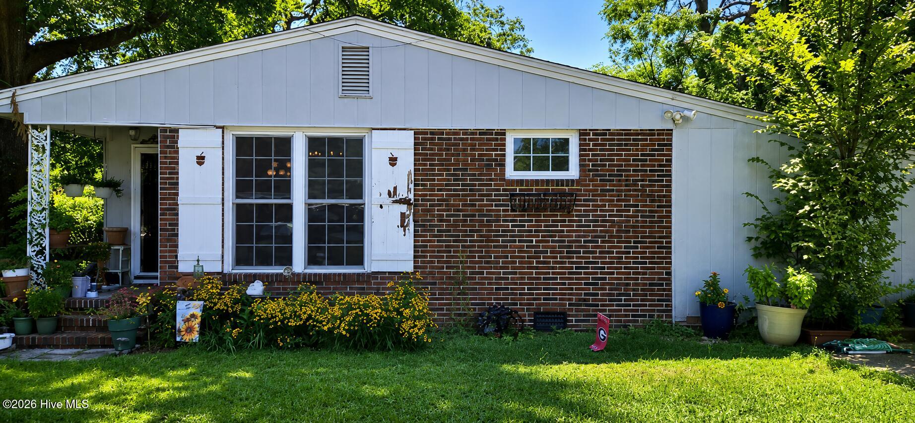 2818 Rocky Creek Road — photo
