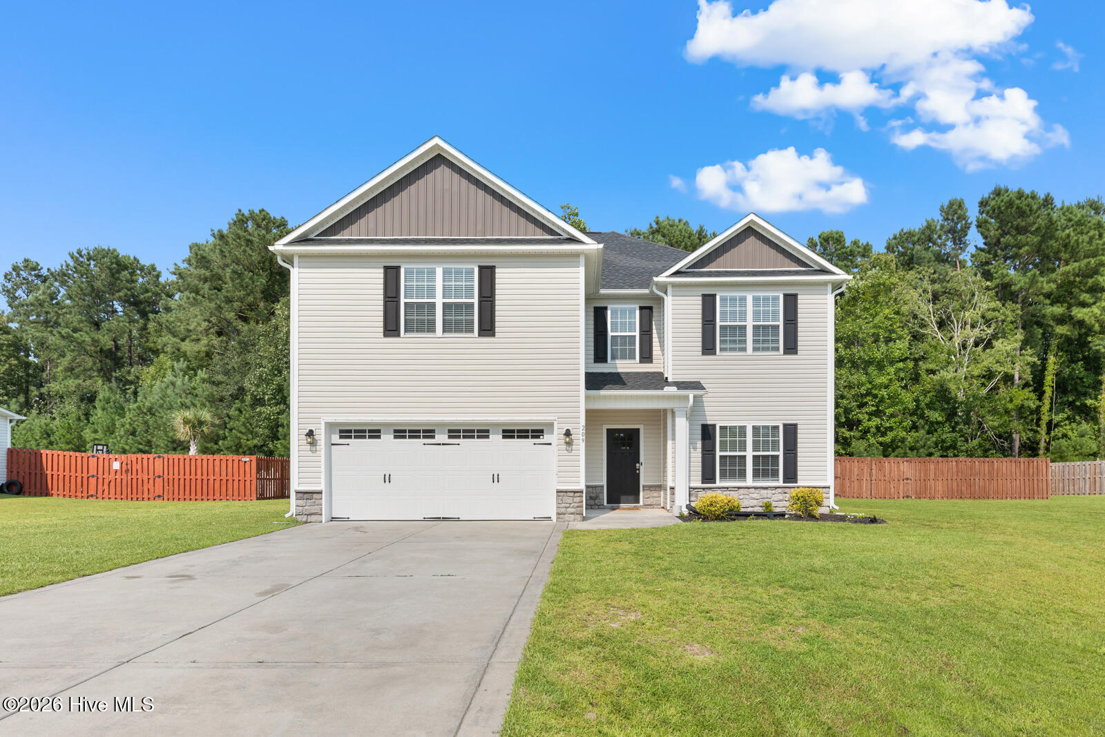 209 Gilliken Court — photo