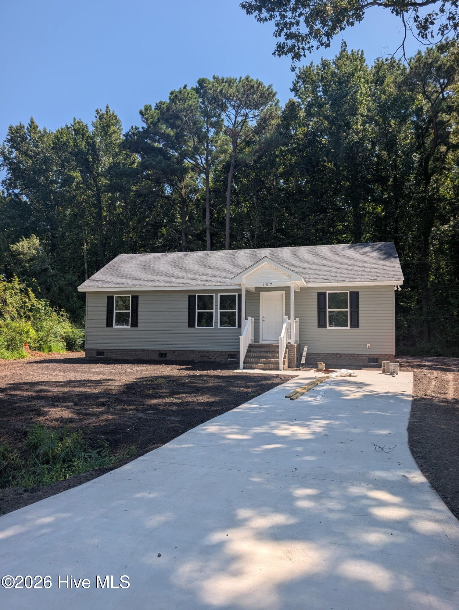 107 Poplar Circle — photo