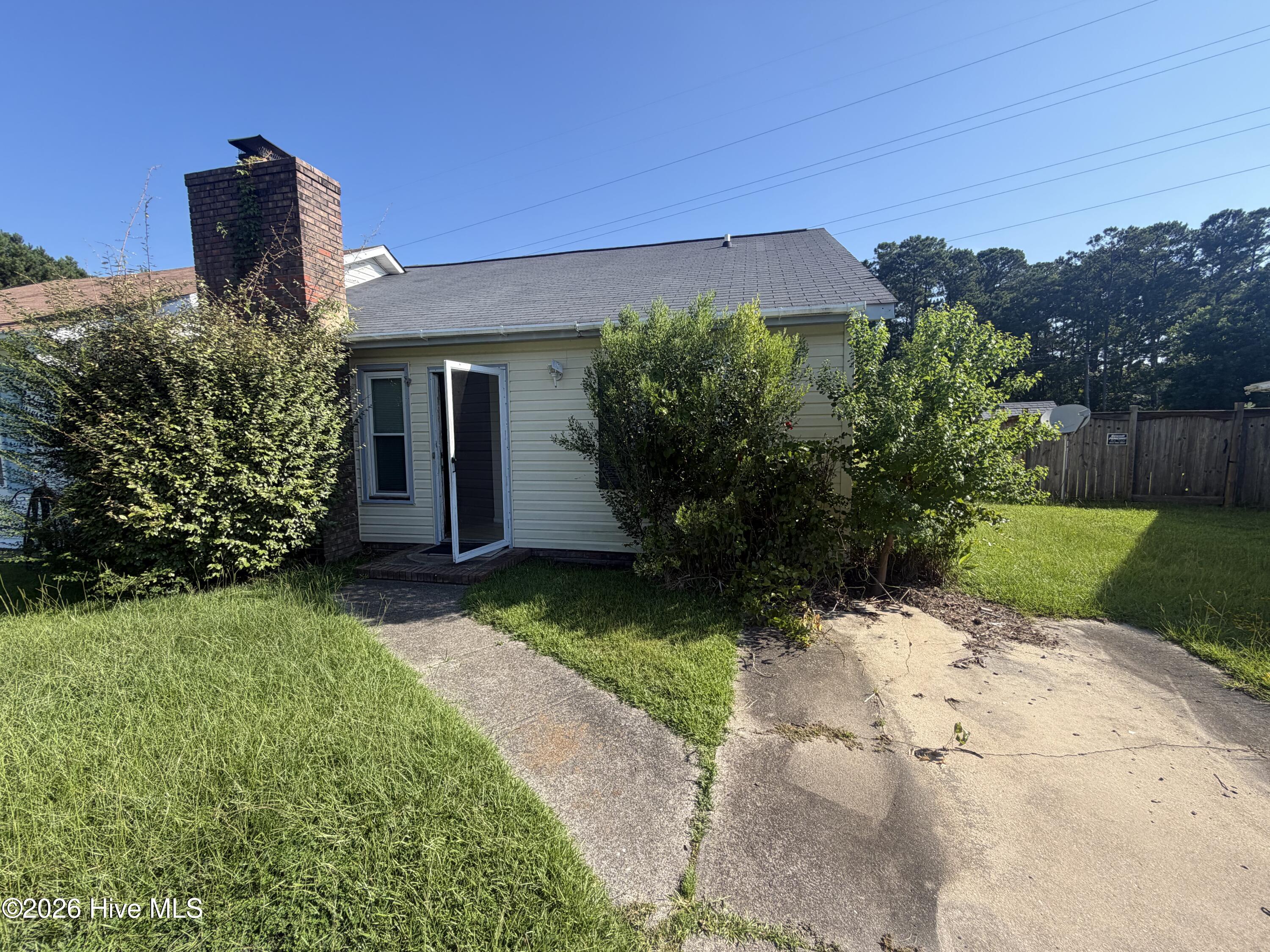 153 Pine Crest Drive — photo