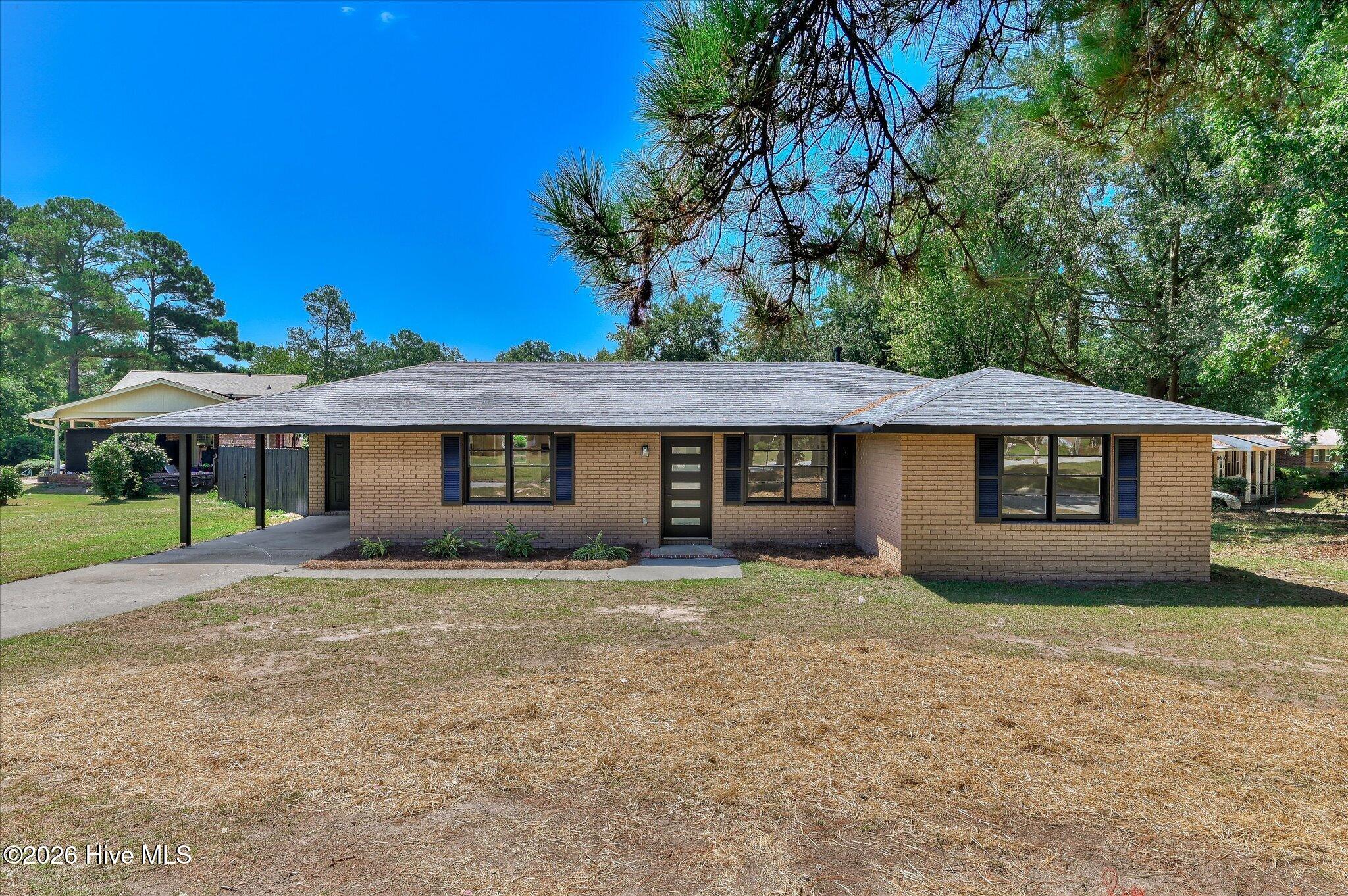 2204 Albemarle Drive — photo