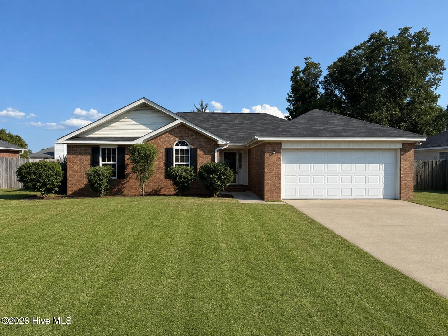 135 Summerfield Circle — photo