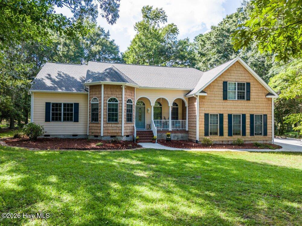 615 Ravenswood Road — photo