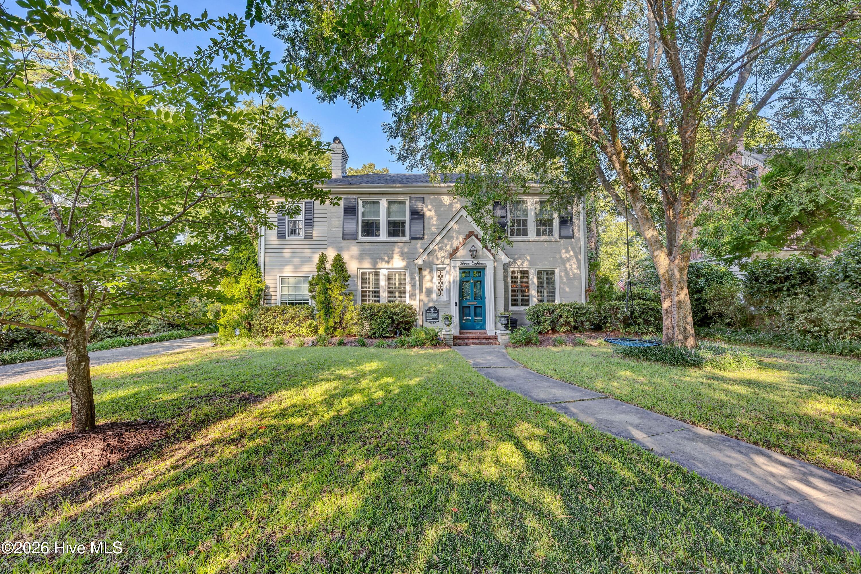 318 Colonial Drive — photo