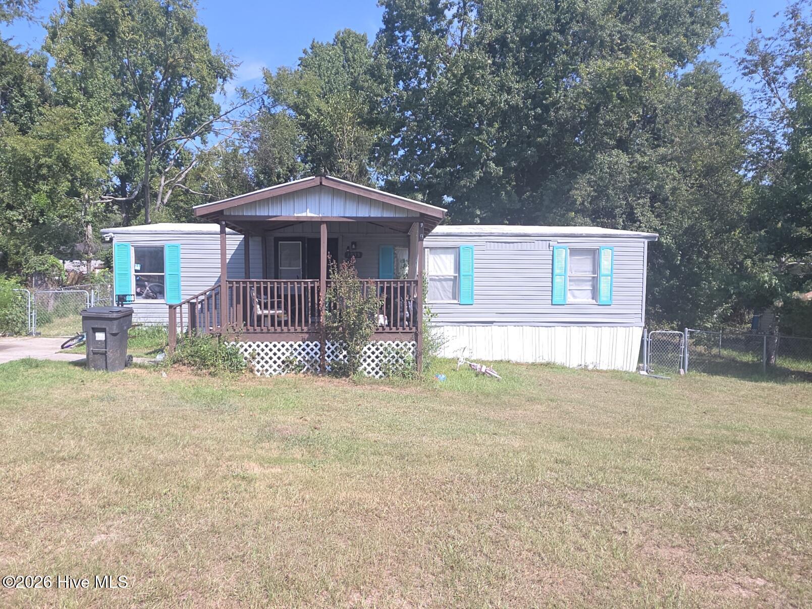 3935 Debra Street — photo