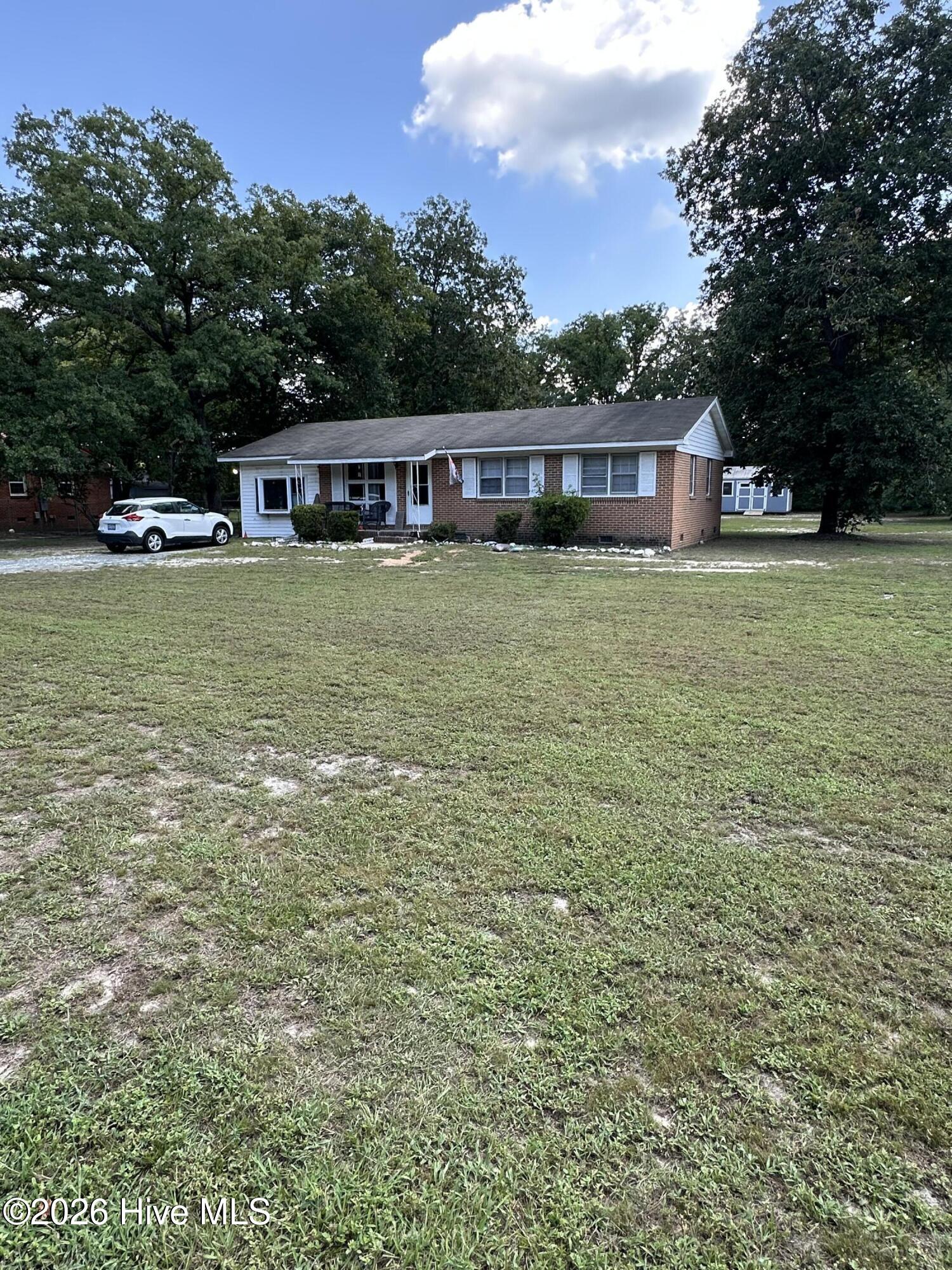 10901 S Turnpike Road — photo