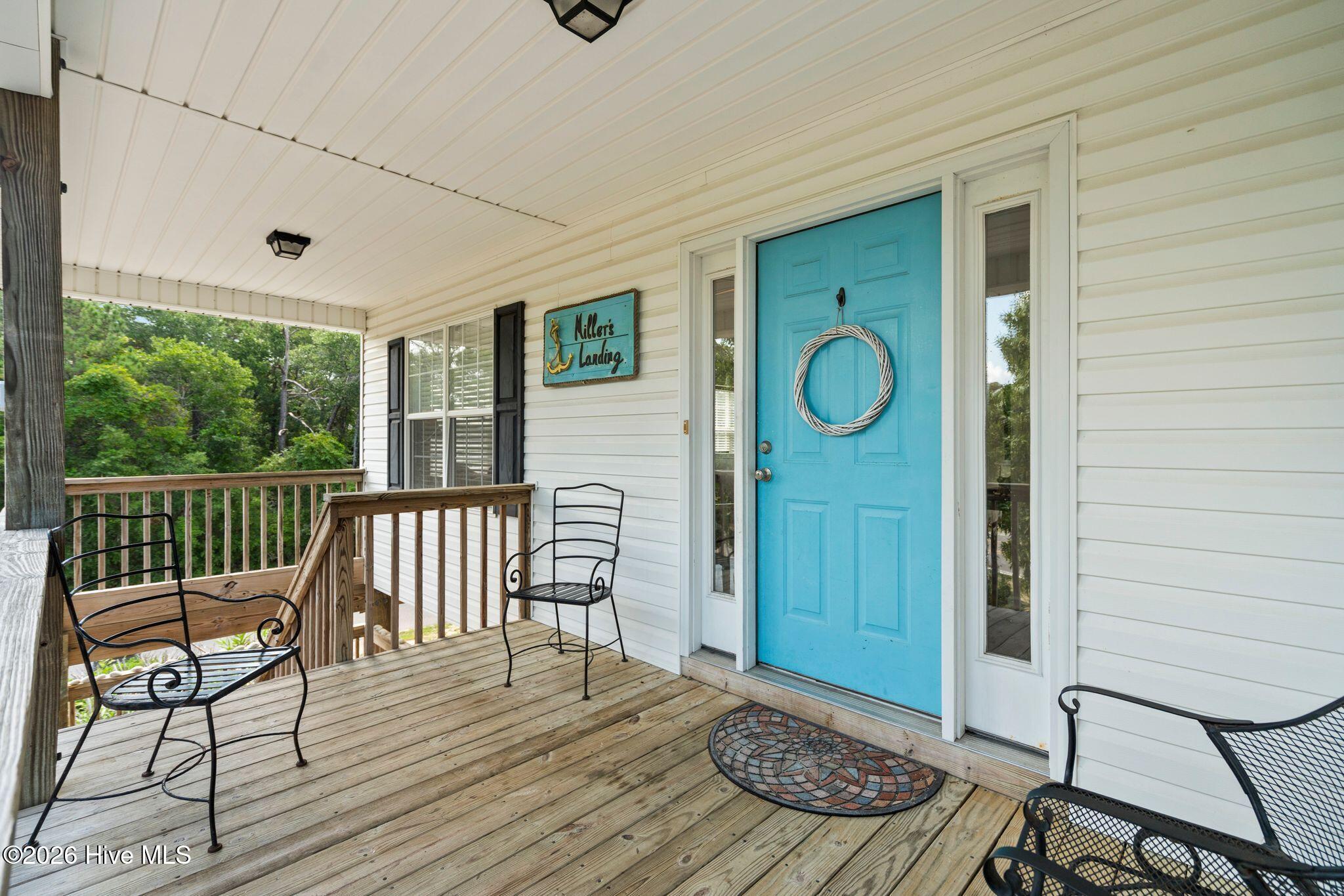1207 E Oak Island Drive — photo
