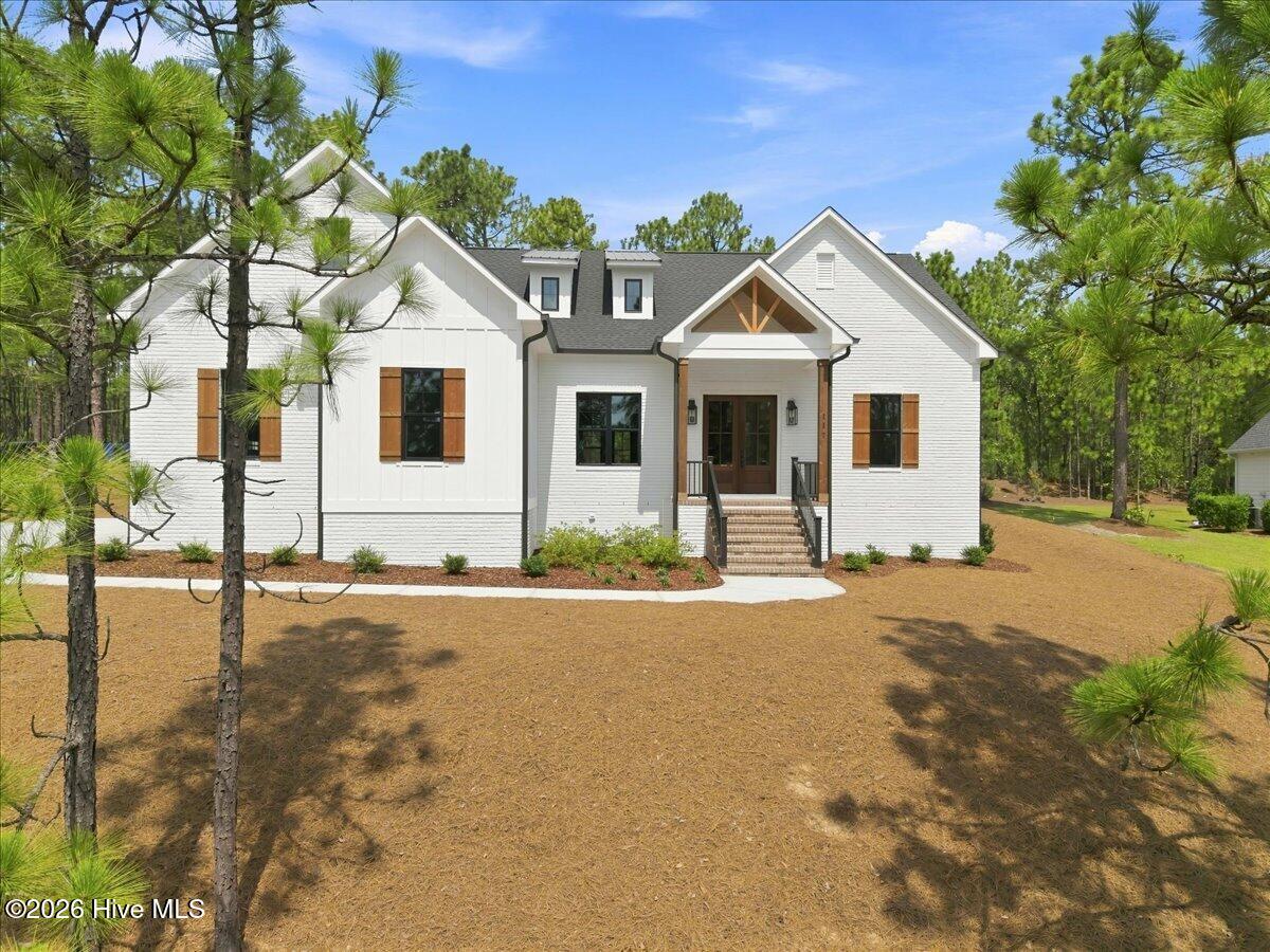 117 Steeplechase Way — photo