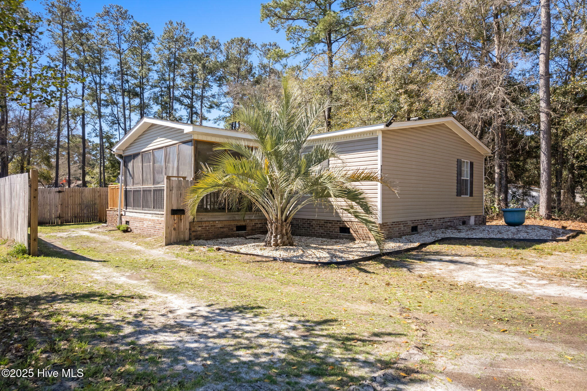 9101 Shady Forest Drive SW — photo