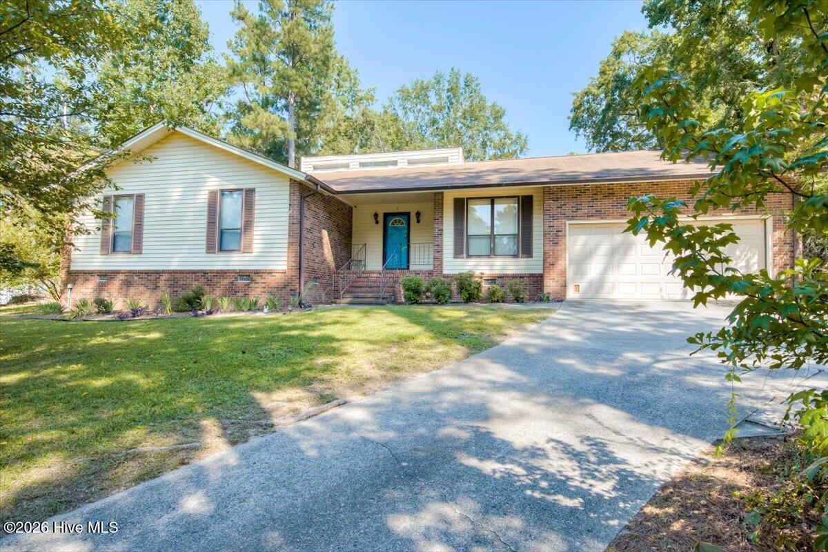 6 Foxhil Drive — photo