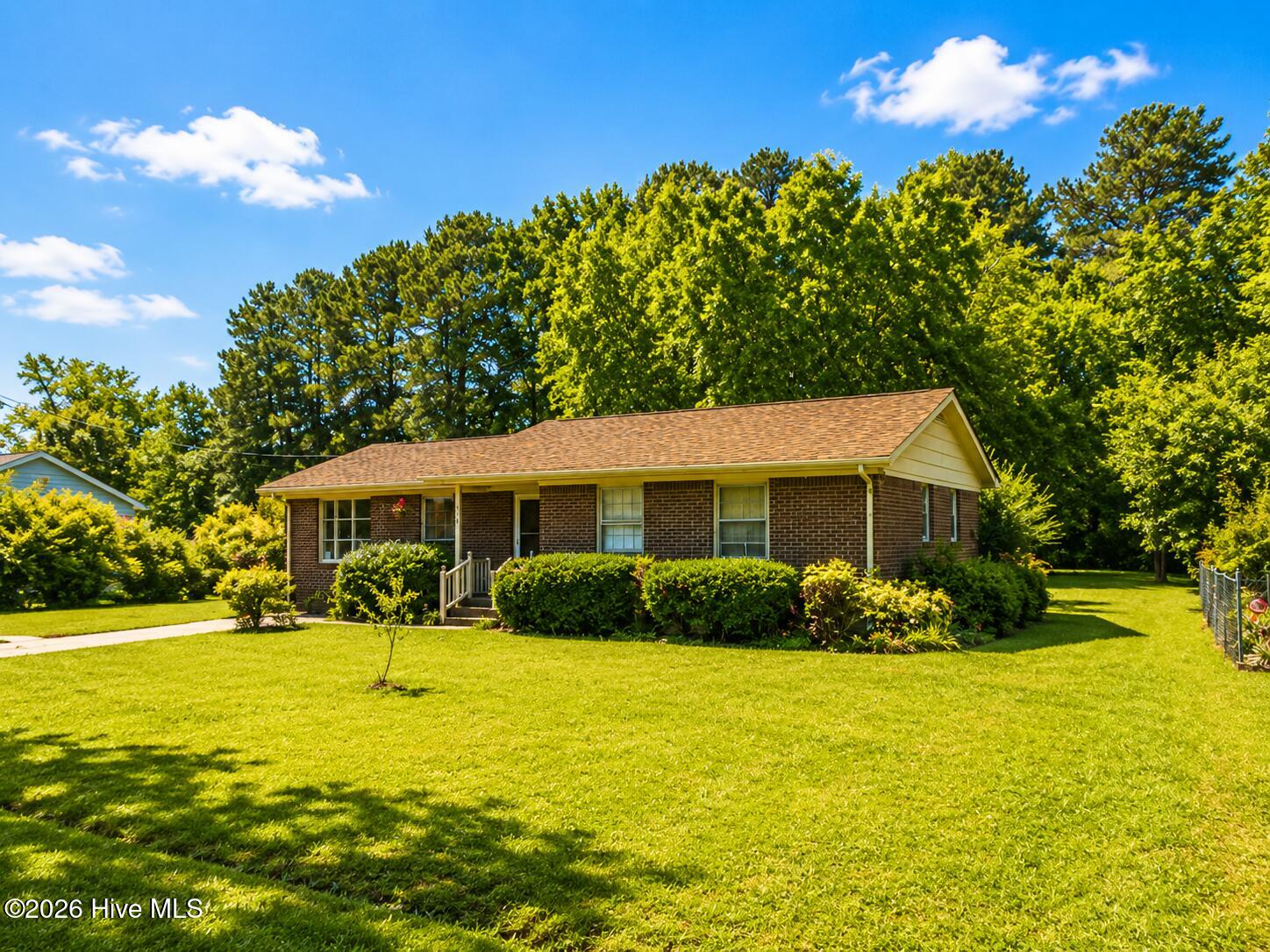 110 Chesterfield Drive — photo