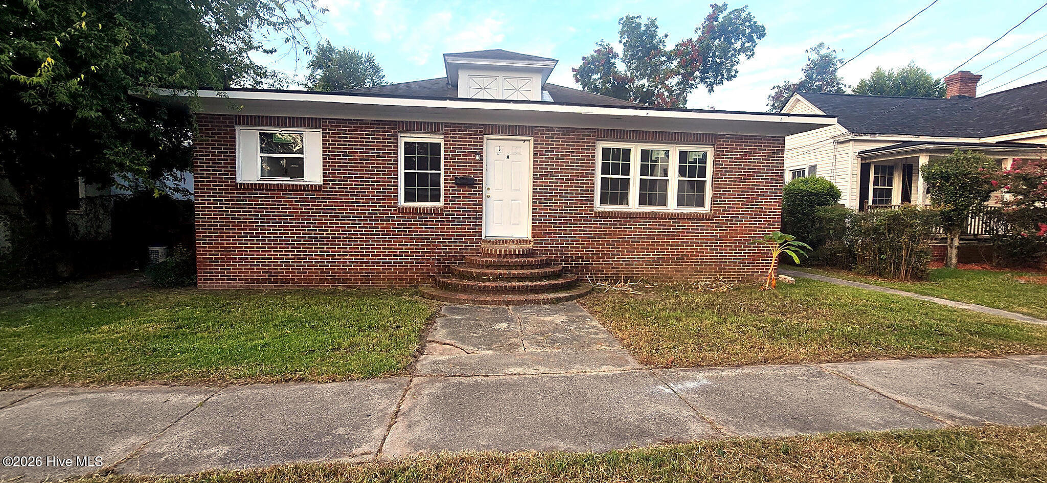 1728 Jenkins Street — photo