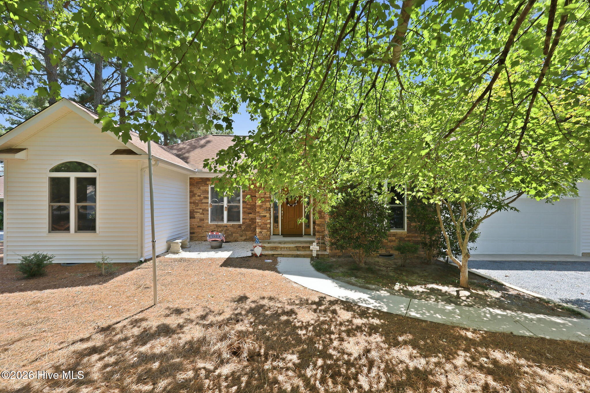 104 Fox Run Court — photo