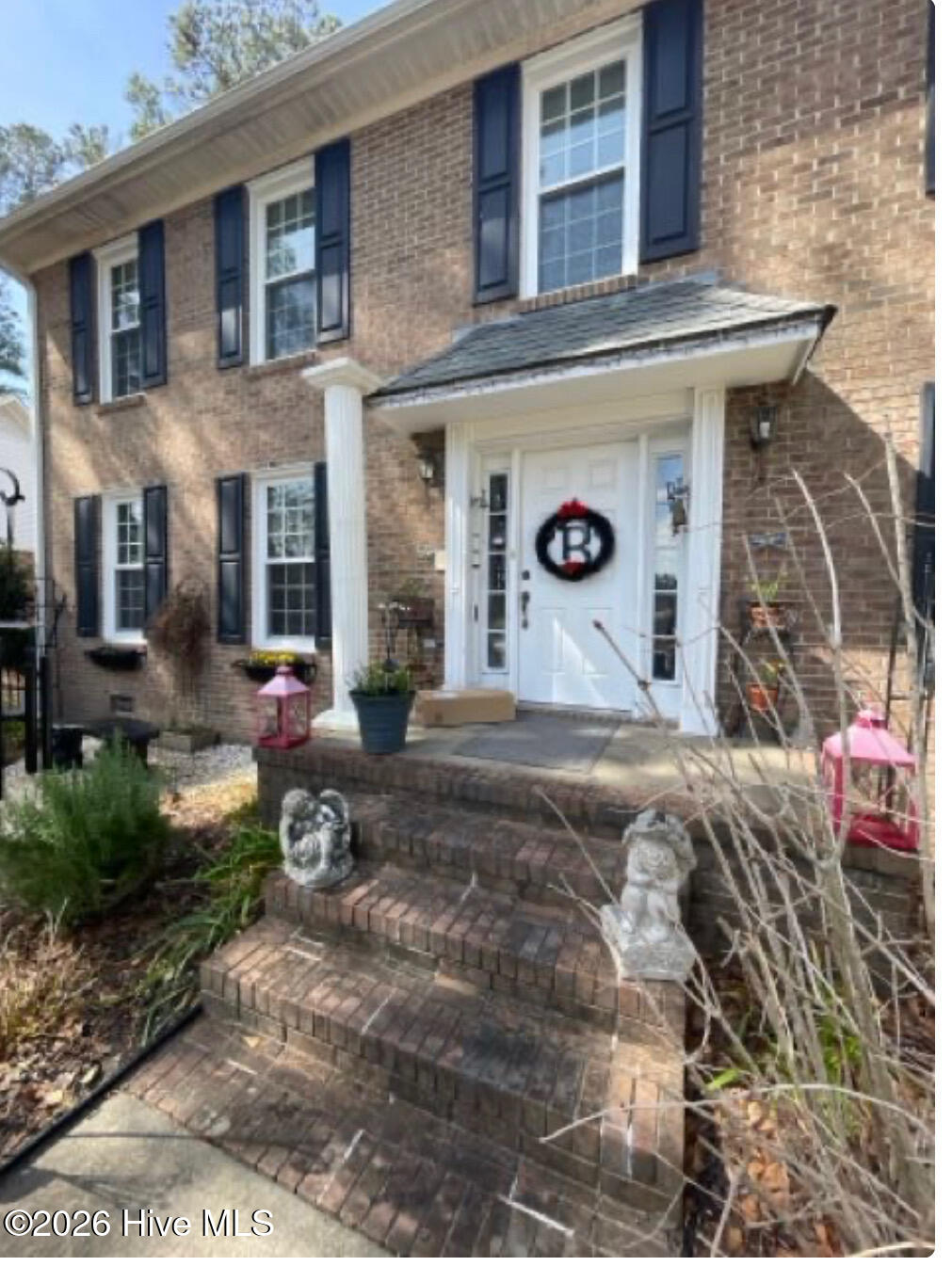8002 Club House Drive — photo