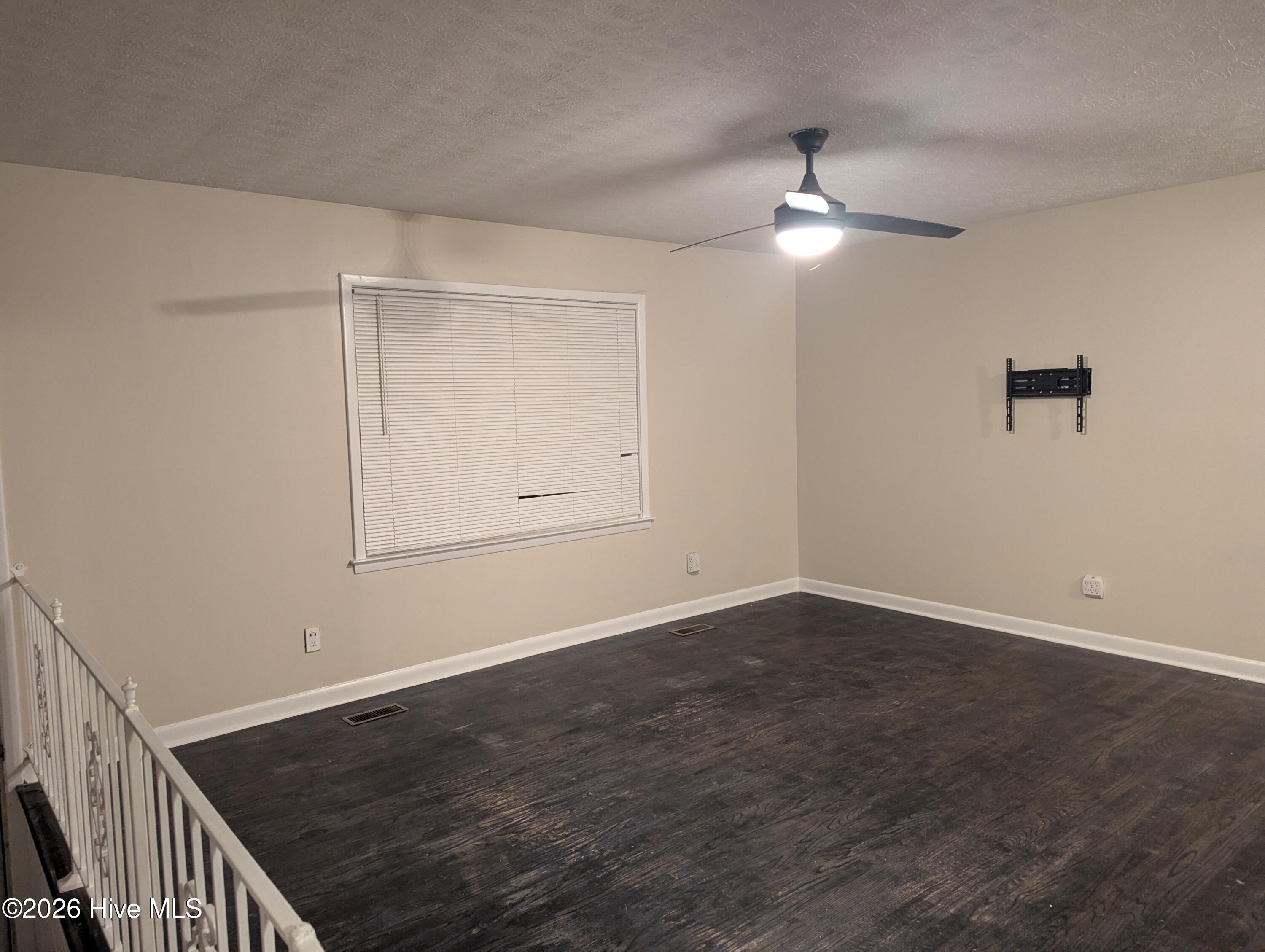 1020 Riverside Circle, Spring Lake, NC 28390 — photo 3