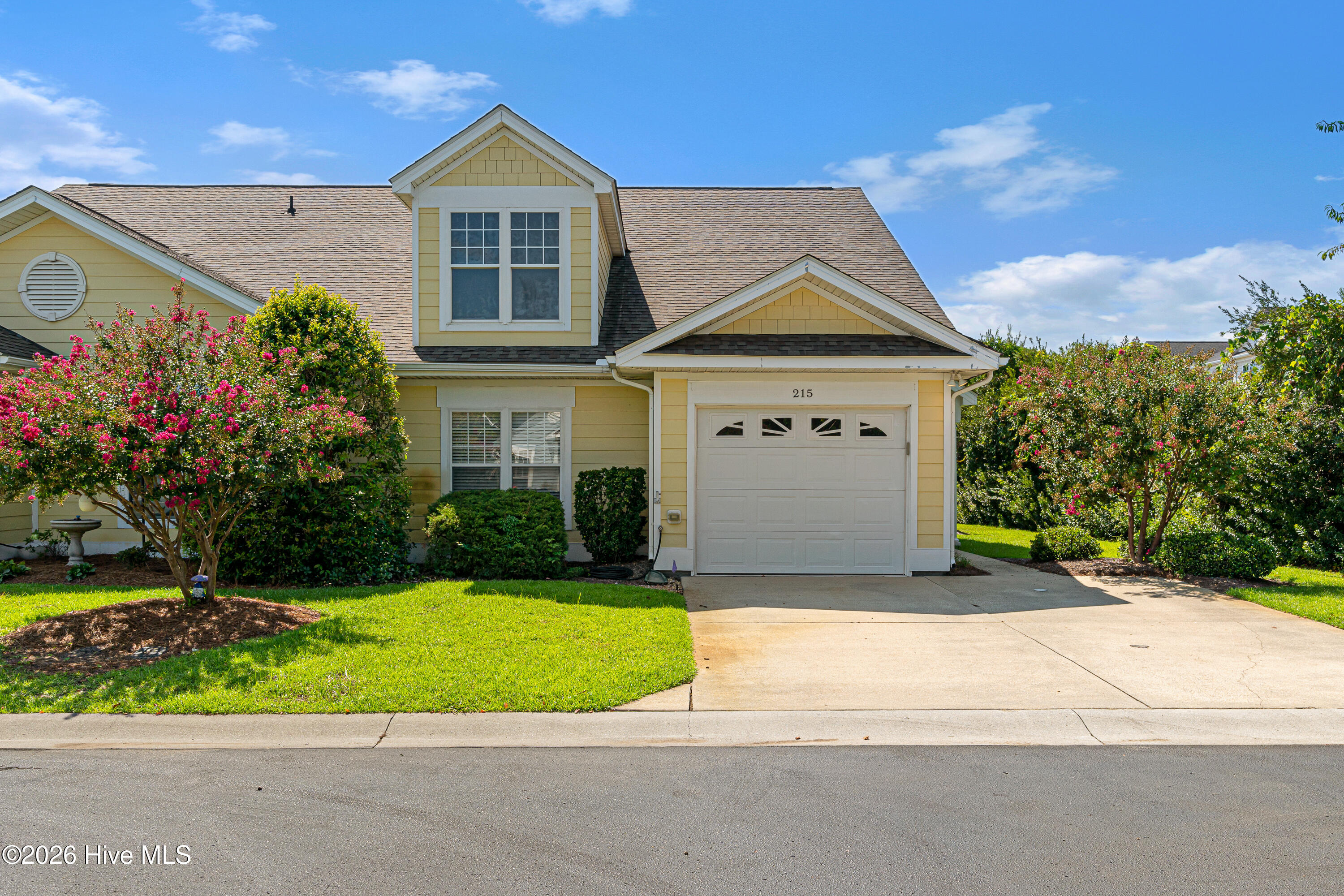 215 Diamond Cove — photo