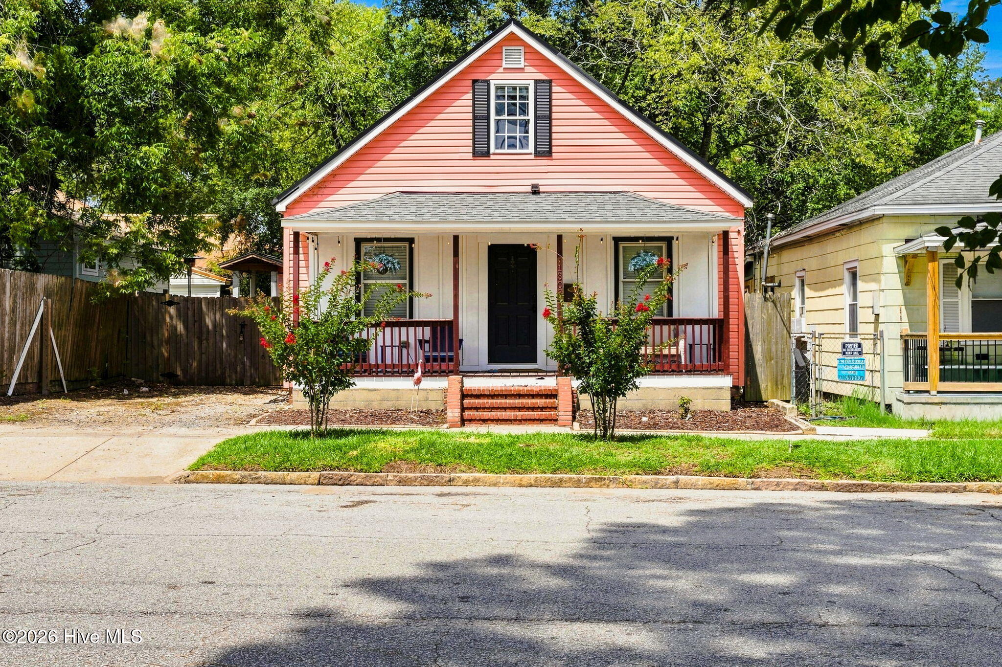 1303 Ann Street — photo