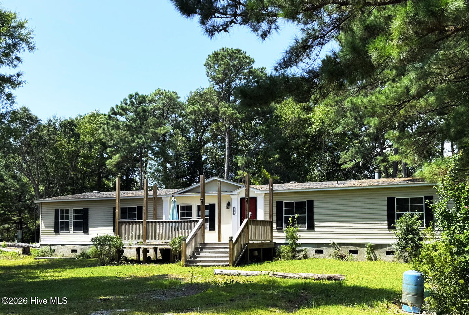 1001 Patch Drive — photo