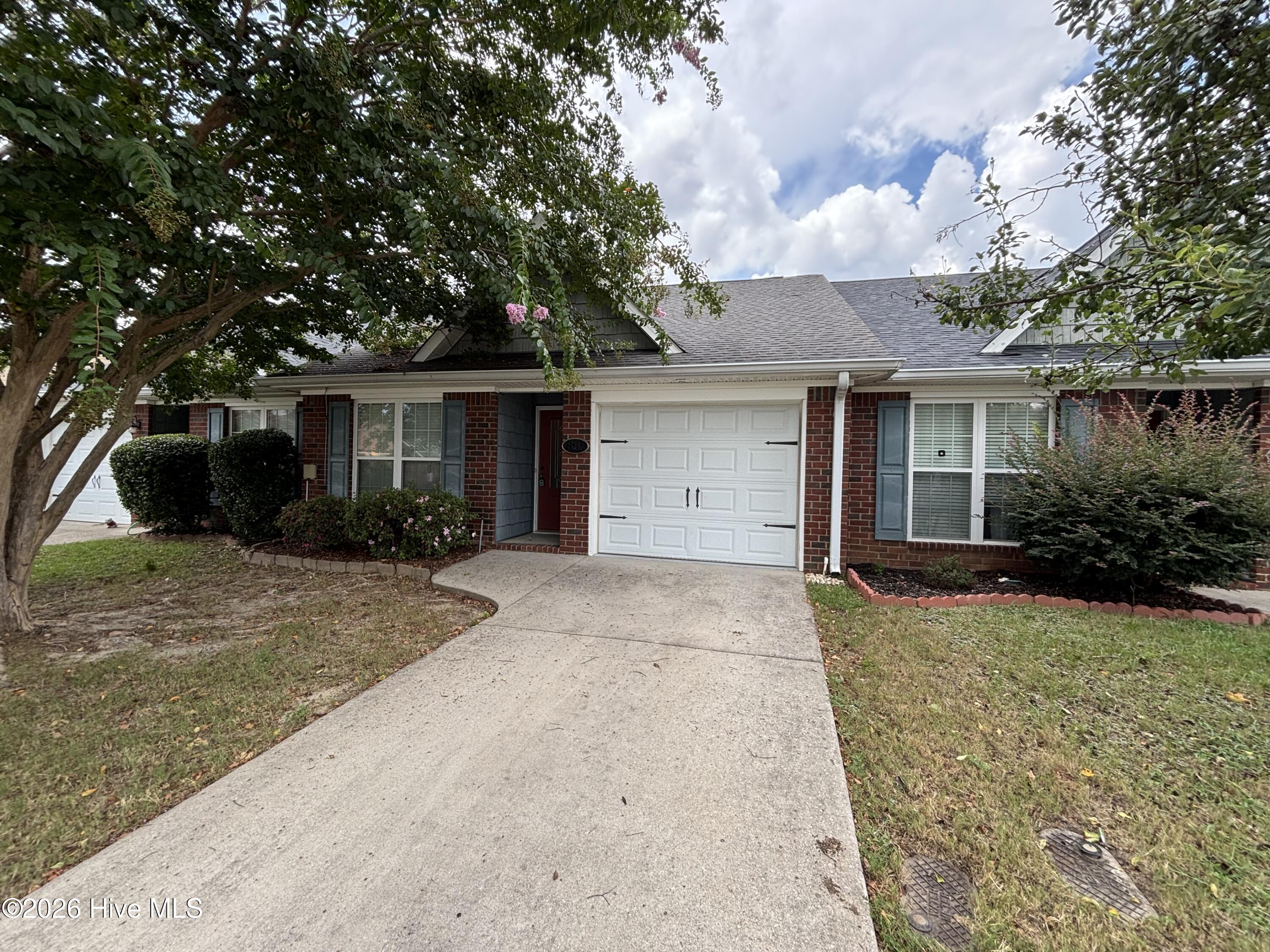 829 Bryan Circle — photo