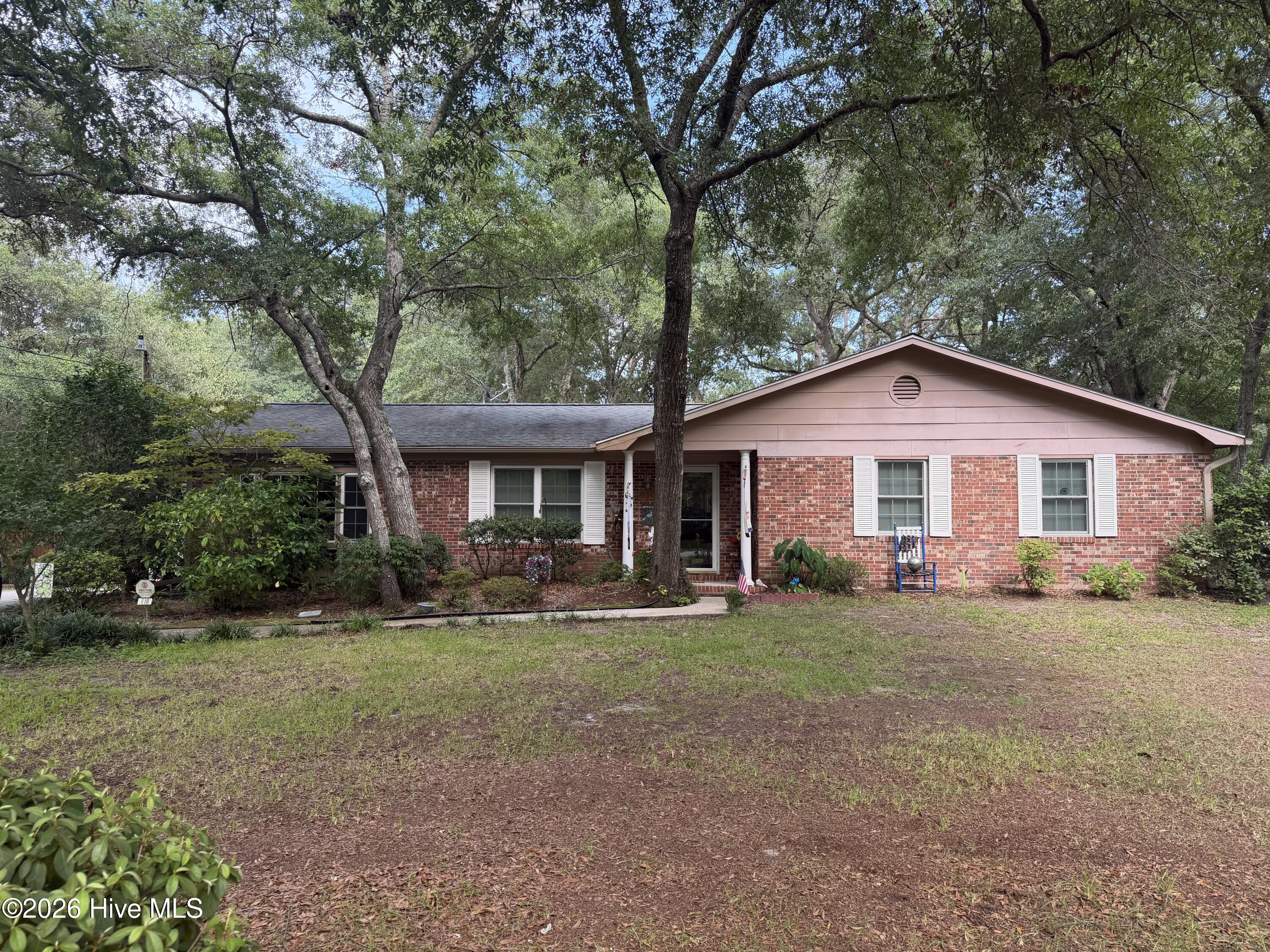 810 E Cape Harbor Drive — photo