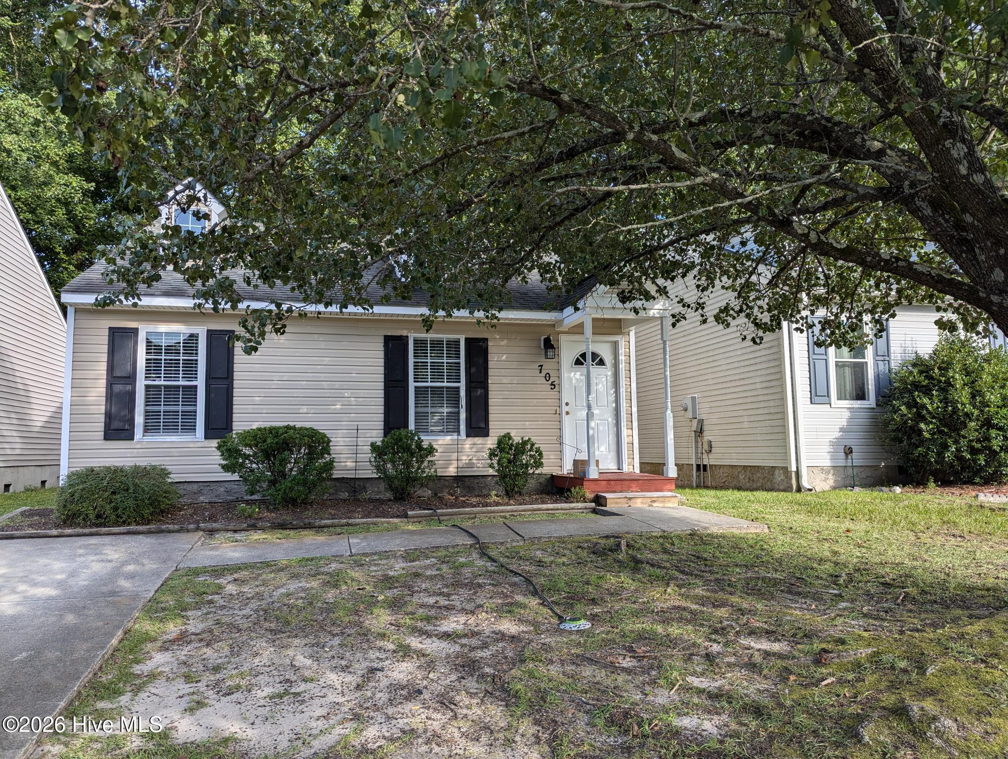 705 Varsity Drive — photo