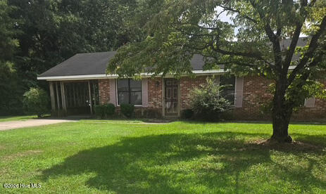 808 Weaver Drive — photo
